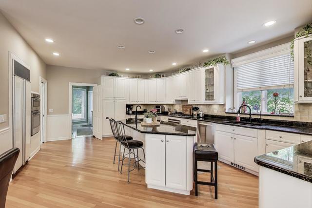 Dundee, Illinois, 60118, United States, 4 Bedrooms Bedrooms, ,5 BathroomsBathrooms,Residential,For Sale,1977469