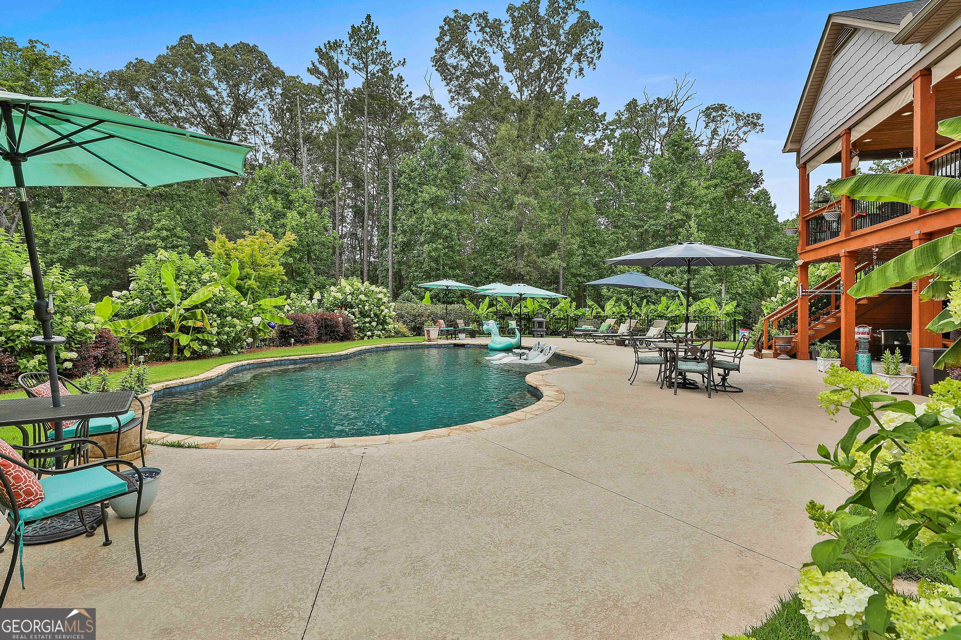 Dallas, Georgia, 30157, United States, 6 Bedrooms Bedrooms, ,6 BathroomsBathrooms,Residential,For Sale,1885039