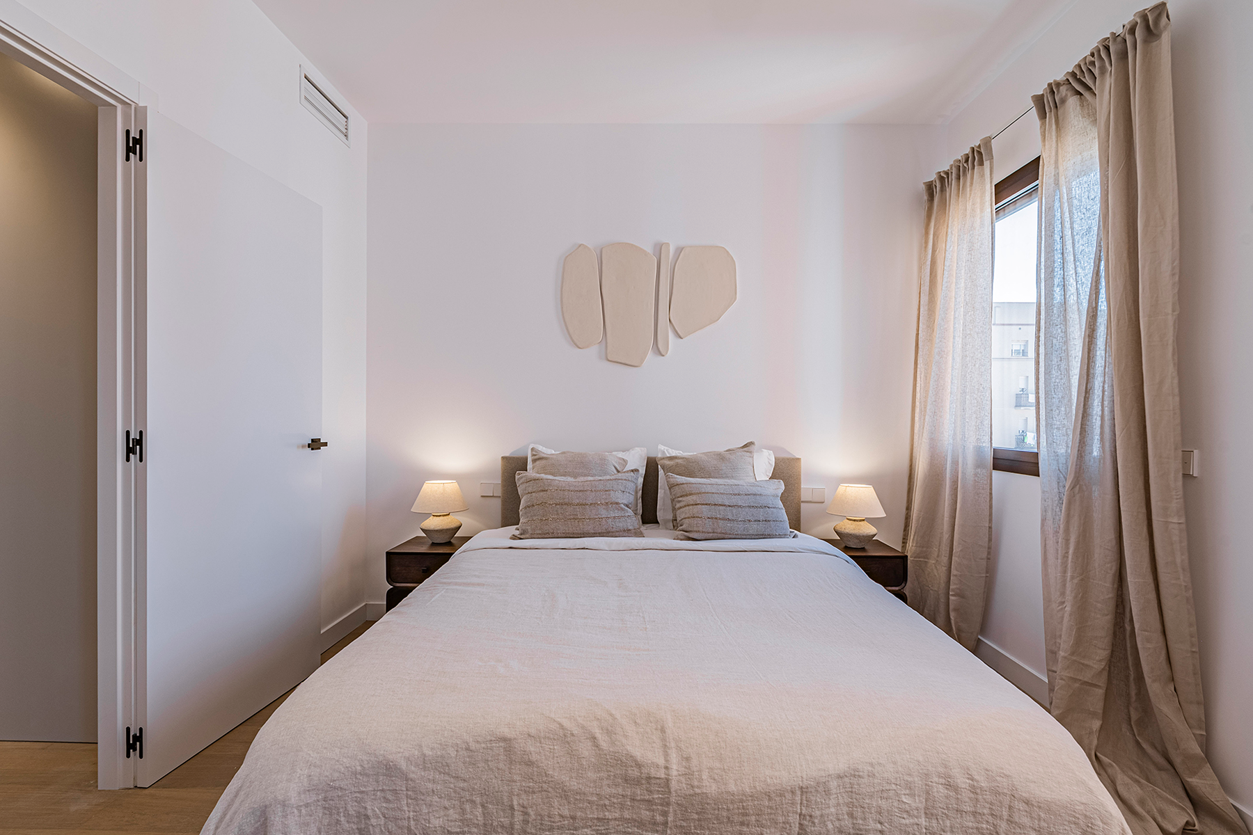  Newly constructed duplex penthouse near the beach - 物件實景