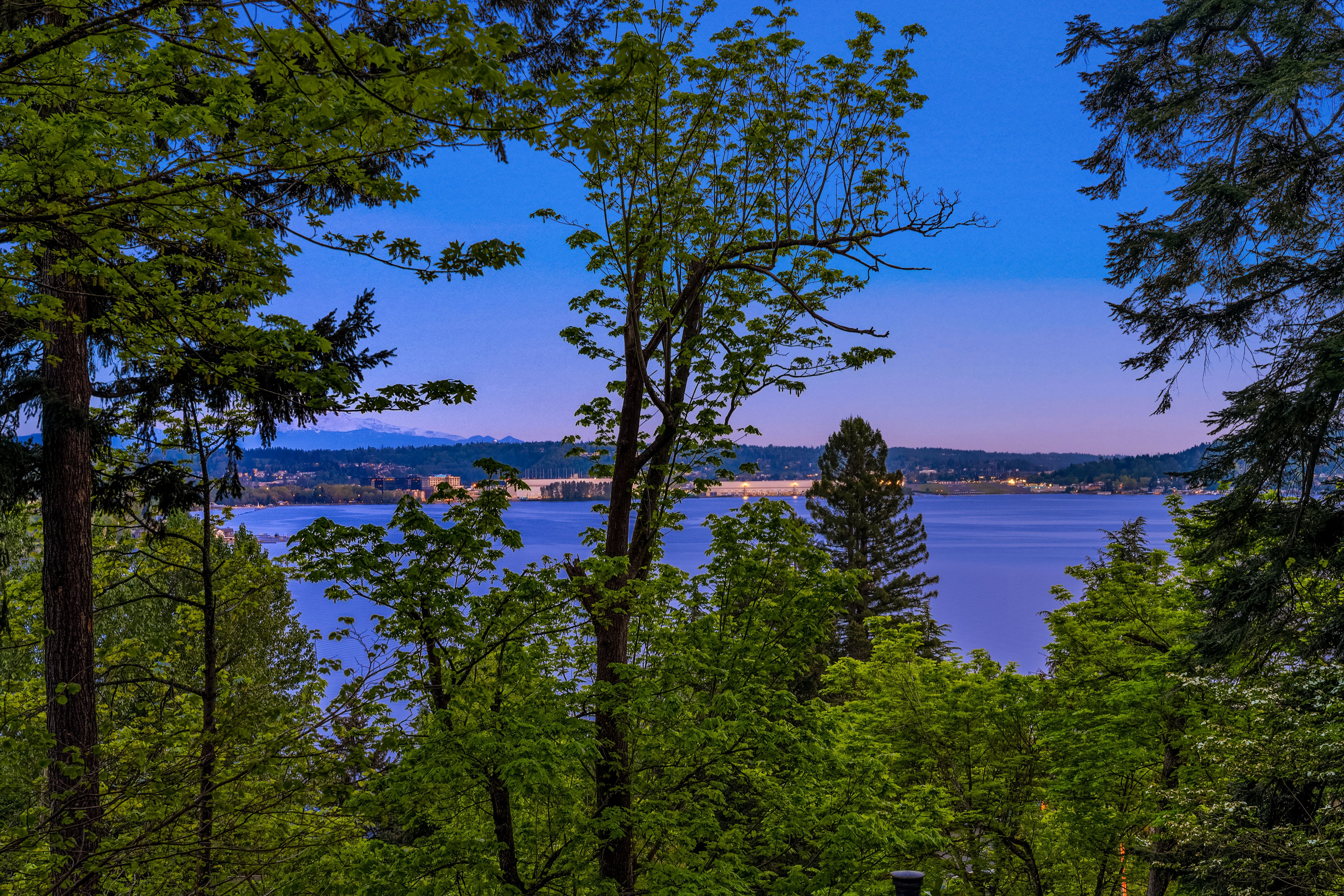  7931 E Mercer Wy, Mercer Island, WA 98040 - 物件實景