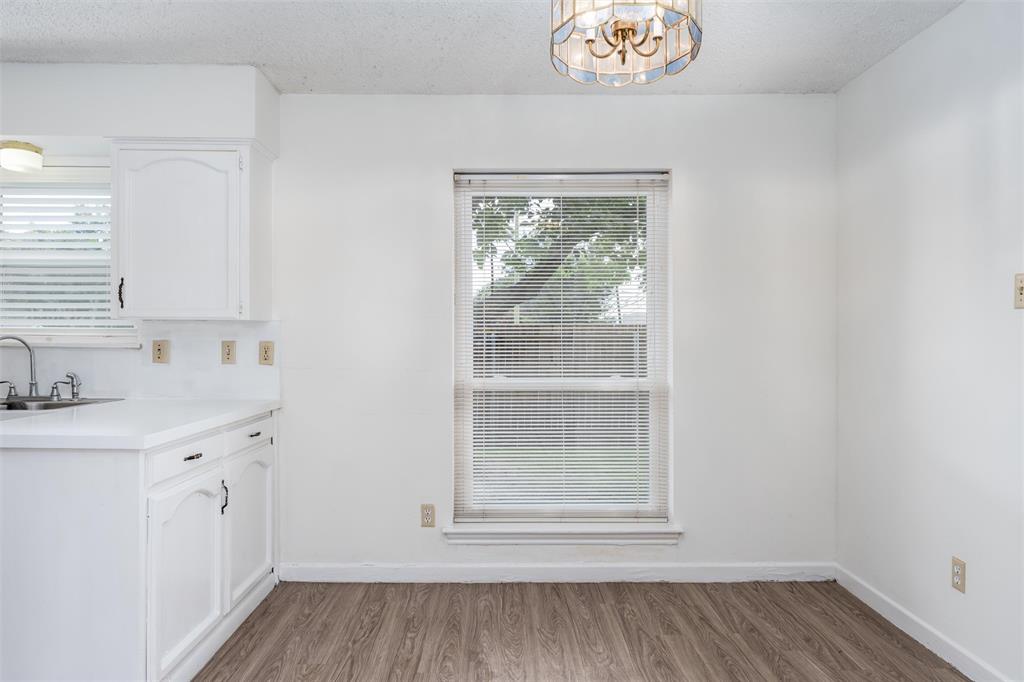 Dallas, Texas, 75229, United States, 6 Bedrooms Bedrooms, ,6 BathroomsBathrooms,Residential,For Sale,1940404