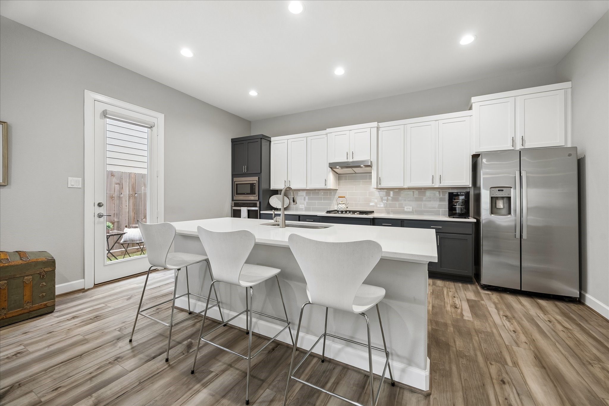  4283 Childress Street - 物件實景