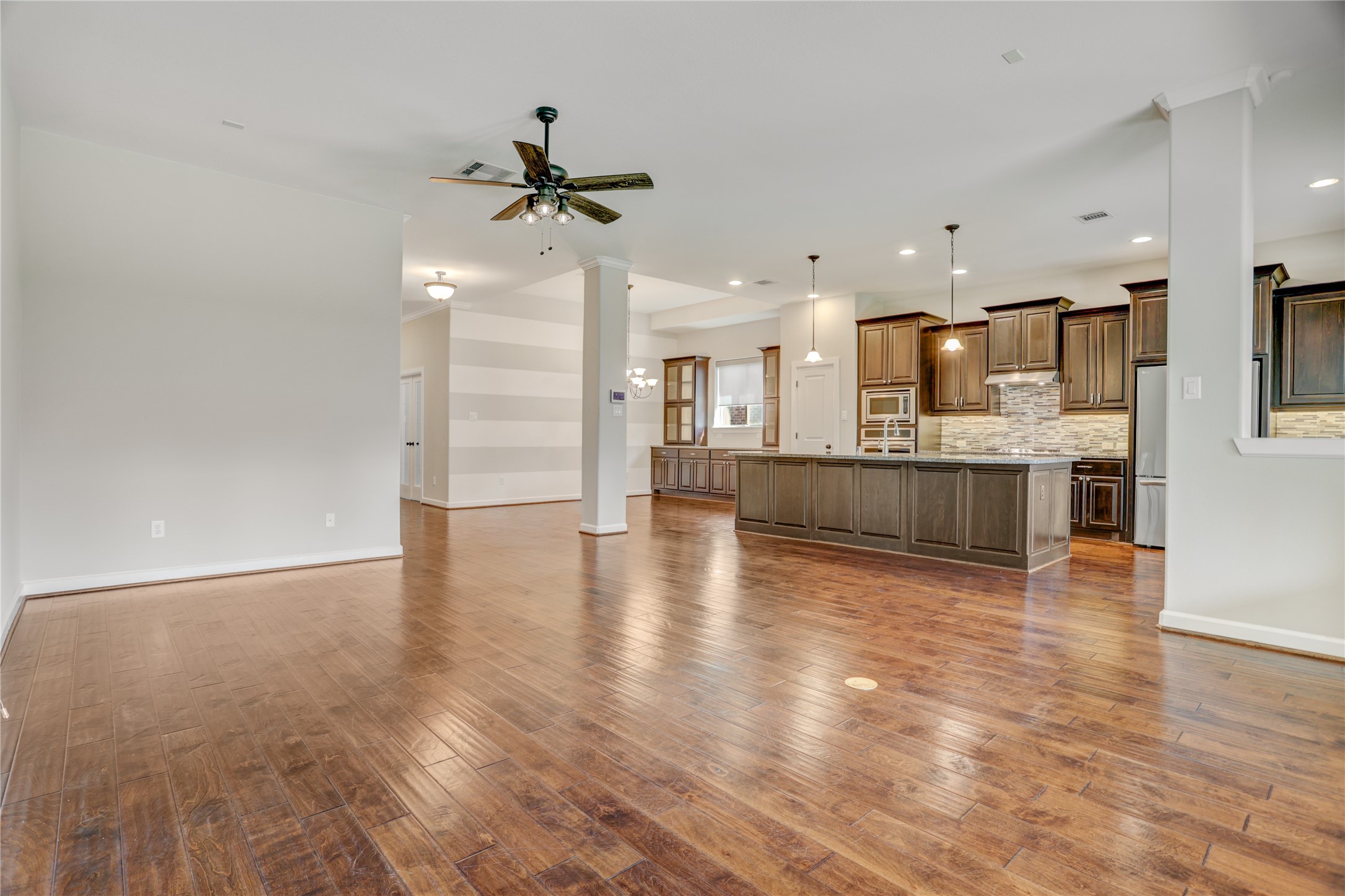  17319 Blanton Forest Drive - 物件實景