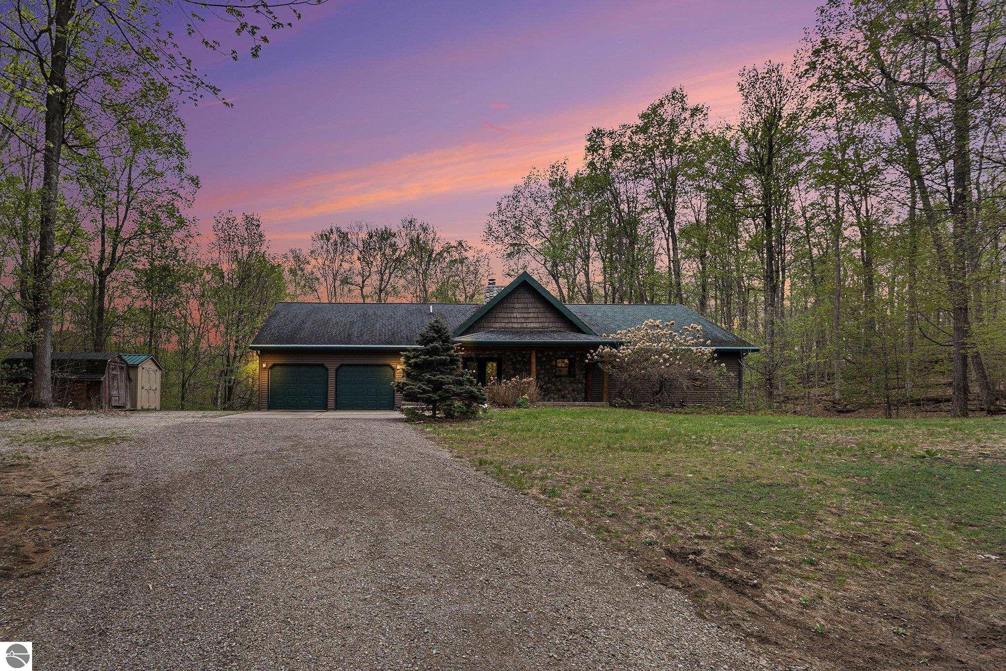 Williamsburg, Michigan, 49690, United States, 4 Bedrooms Bedrooms, ,3 BathroomsBathrooms,Residential,For Sale,1927795