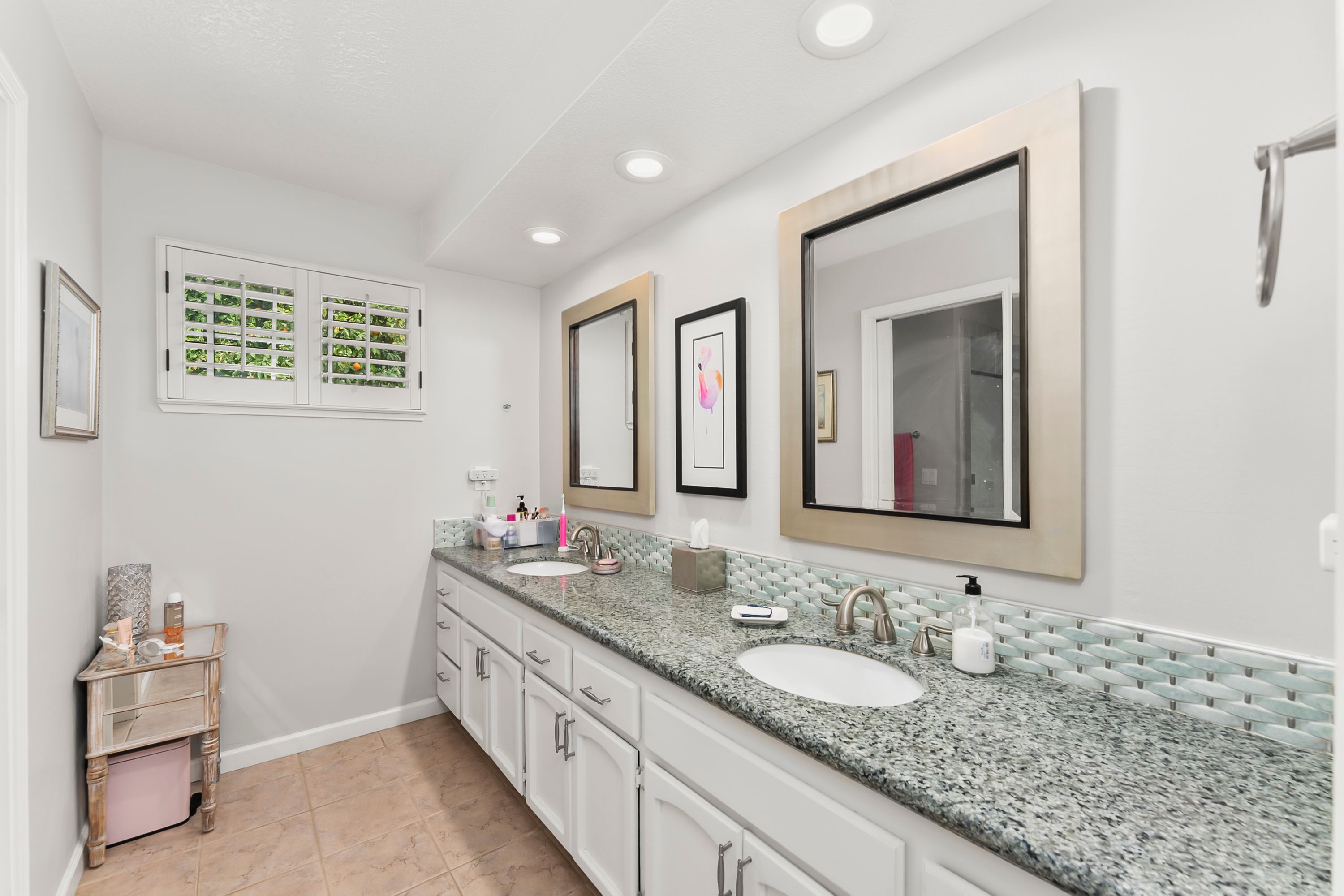  2230 Hillcrest Way, Carmichael, CA 95608 - 物件實景