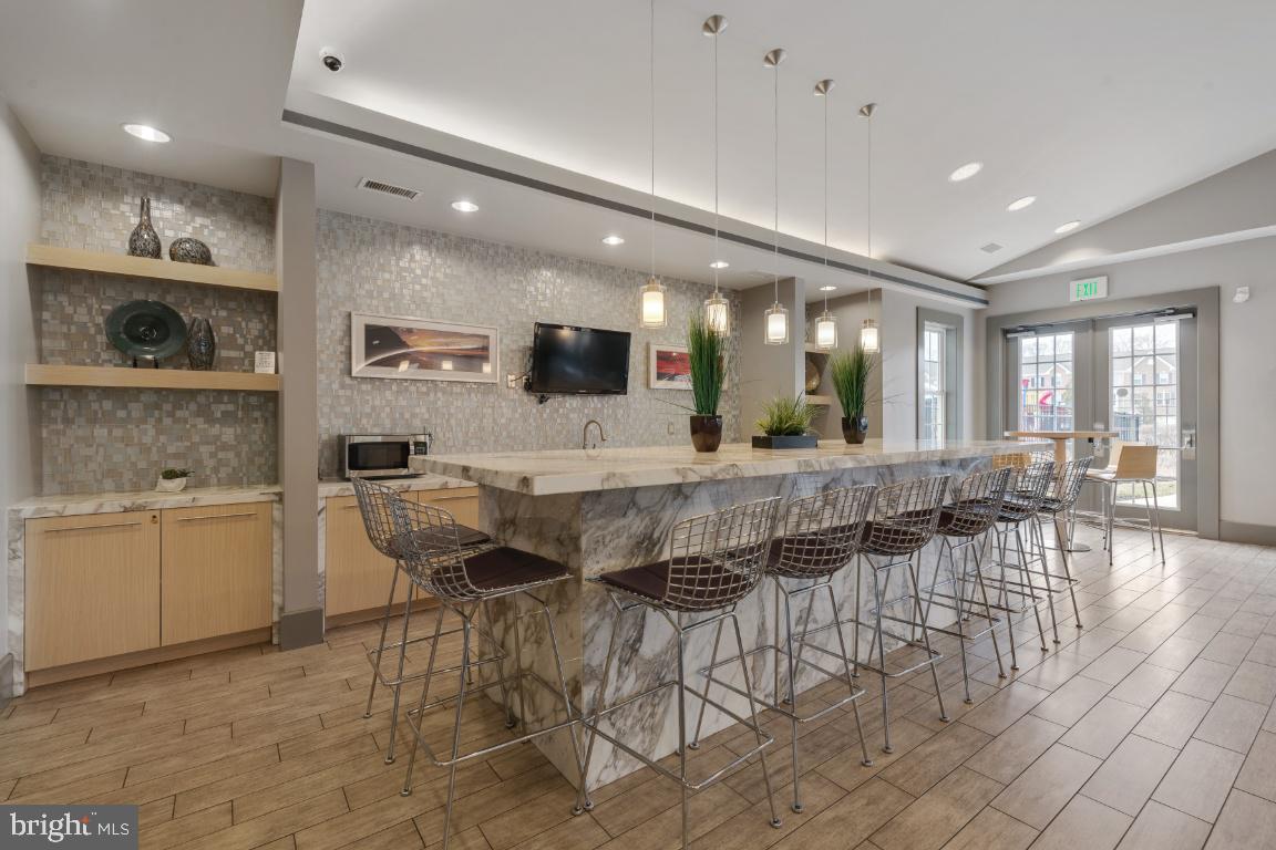 Glen Burnie, Maryland, 21060, United States, 4 Bedrooms Bedrooms, ,4 BathroomsBathrooms,Residential,For Sale,1983515