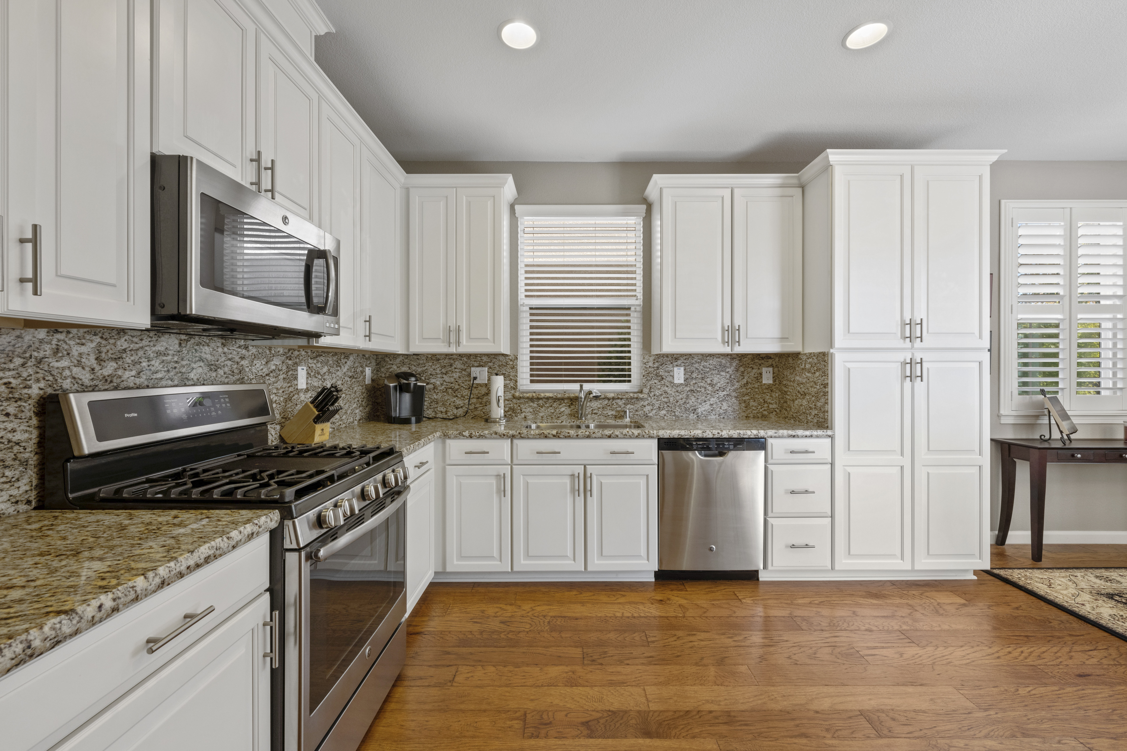  3041 Village Center Drive, Roseville, CA 95747 - 物件實景