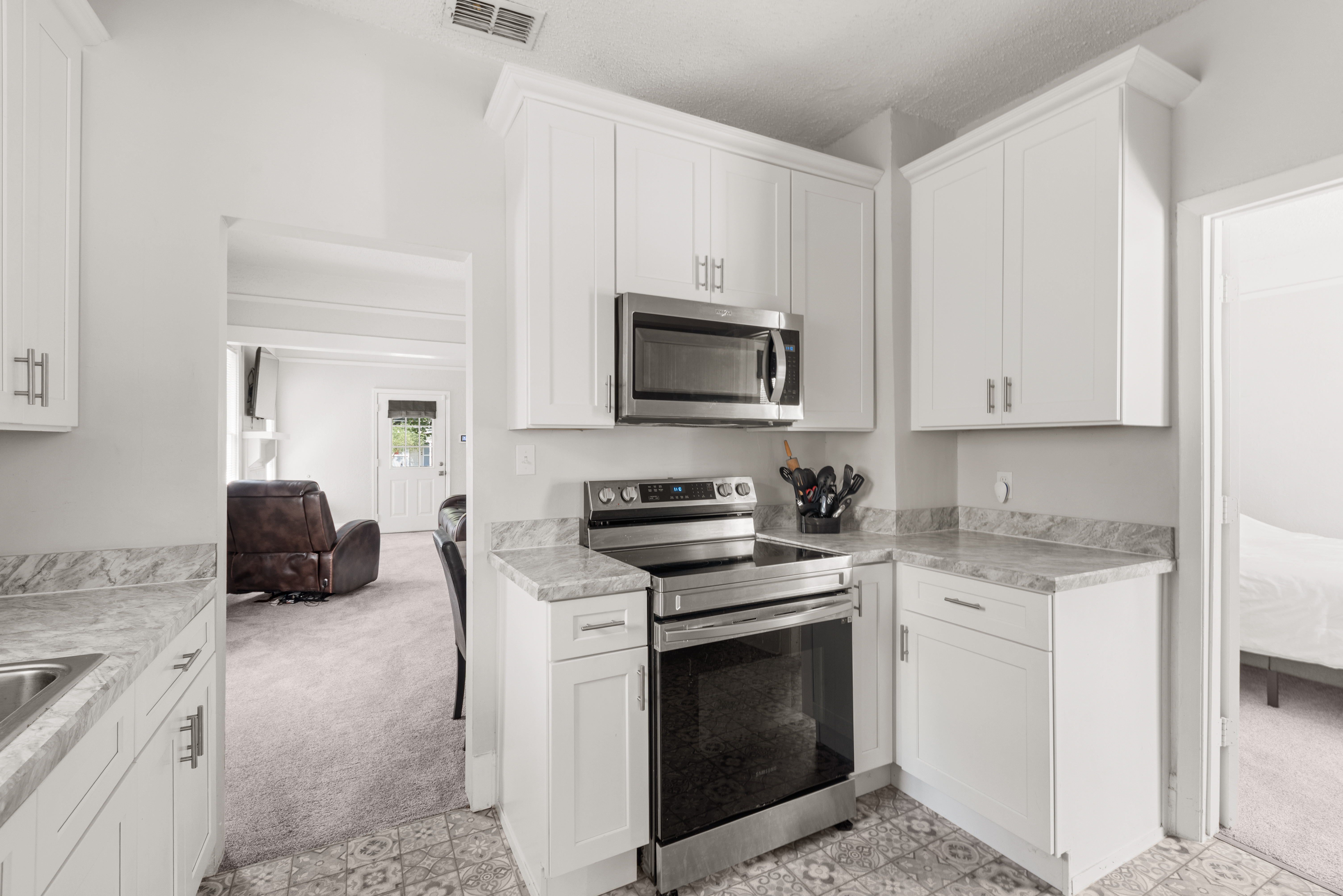  683 Bridal Avenue, Jacksonville, FL, 32205 - 物件實景