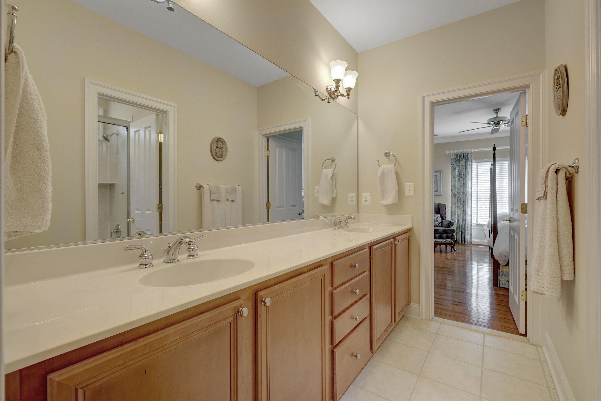  513 John Marshall Drive NE, Vienna, VA, 22180 - 物件實景