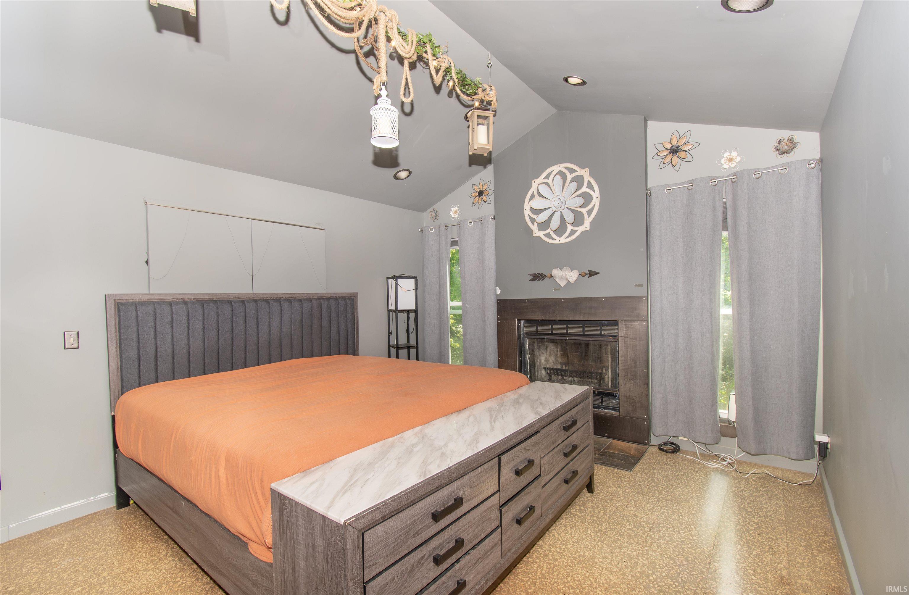 Fort Wayne, Indiana, 46804-4612, United States, 4 Bedrooms Bedrooms, ,3 BathroomsBathrooms,Residential,For Sale,2049383
