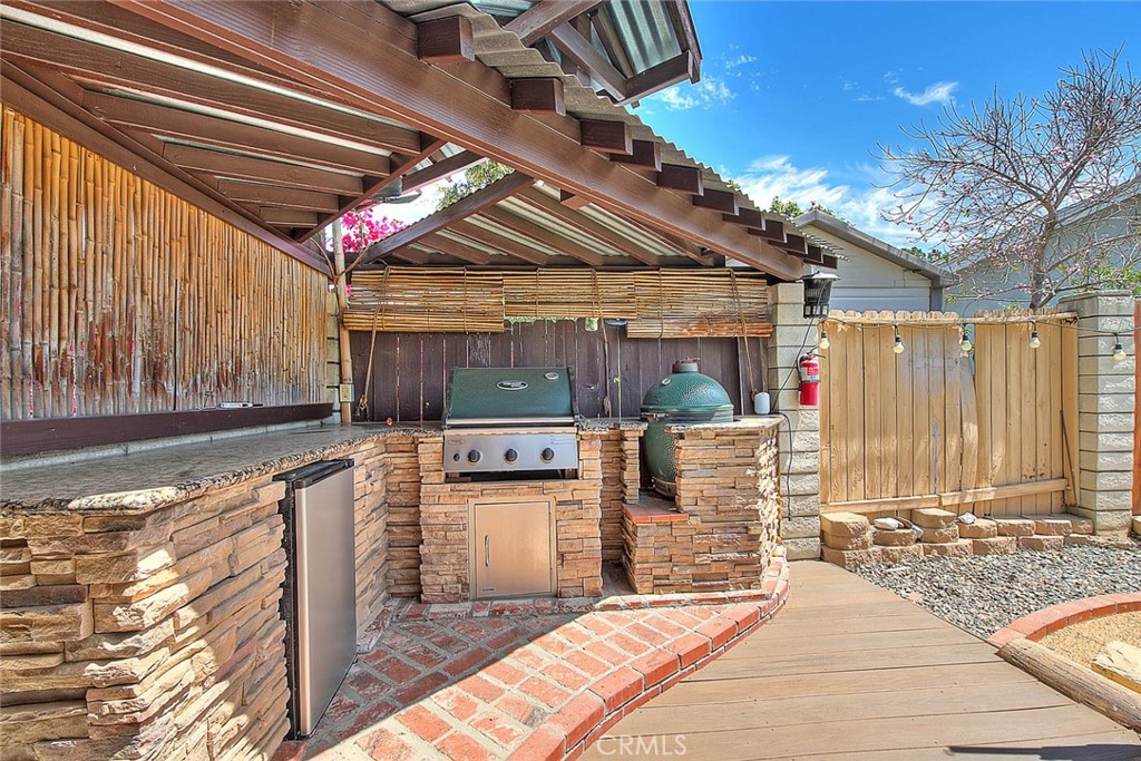 Loma Linda, California, 92354, United States, 4 Bedrooms Bedrooms, ,2 BathroomsBathrooms,Residential,For Sale,2007501