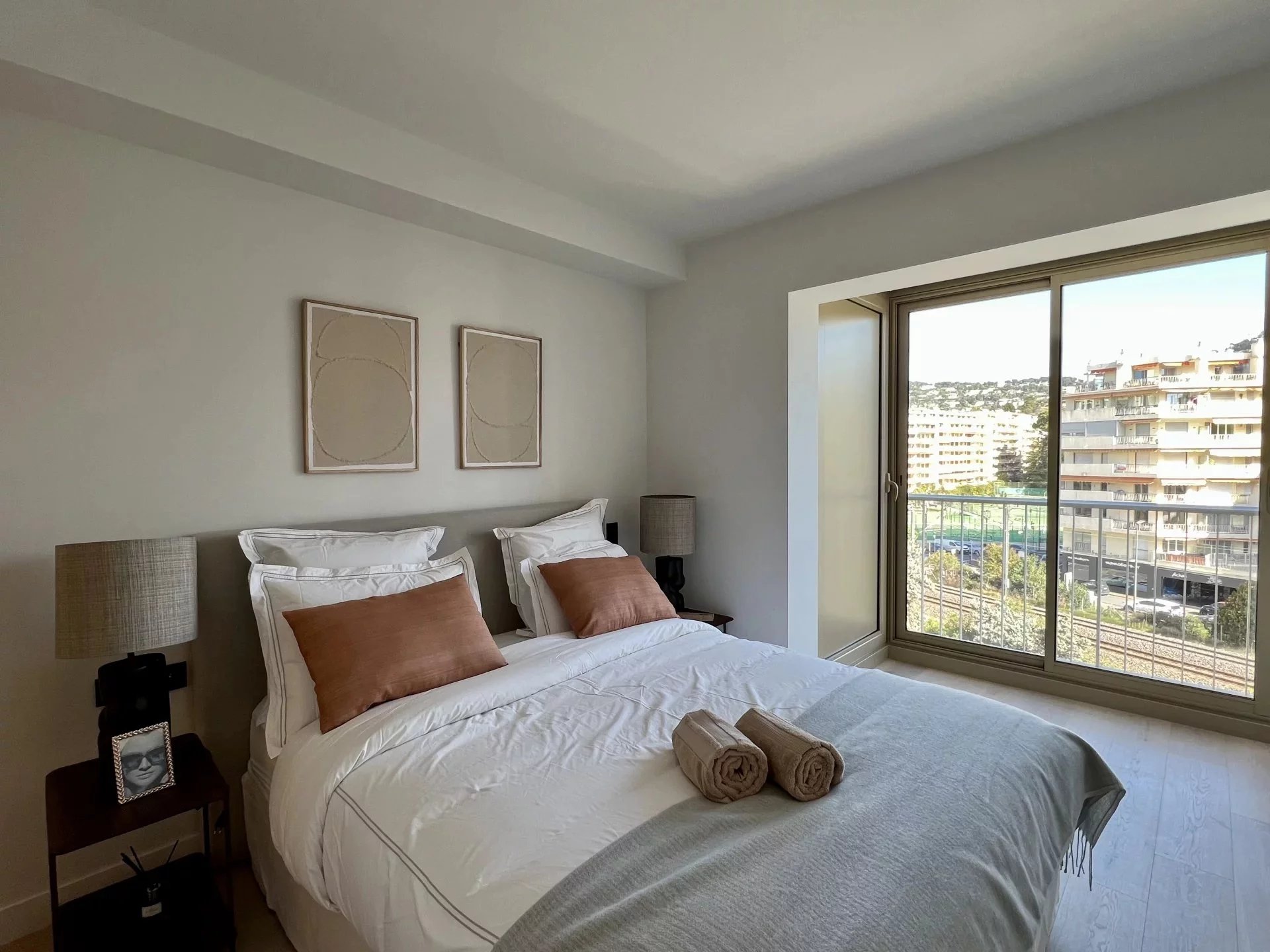 Cannes, Provence-Alpes-Côte d’Azur, 06400, FR, 2 Bedrooms Bedrooms, ,2 BathroomsBathrooms,Residential,For Sale,1283331