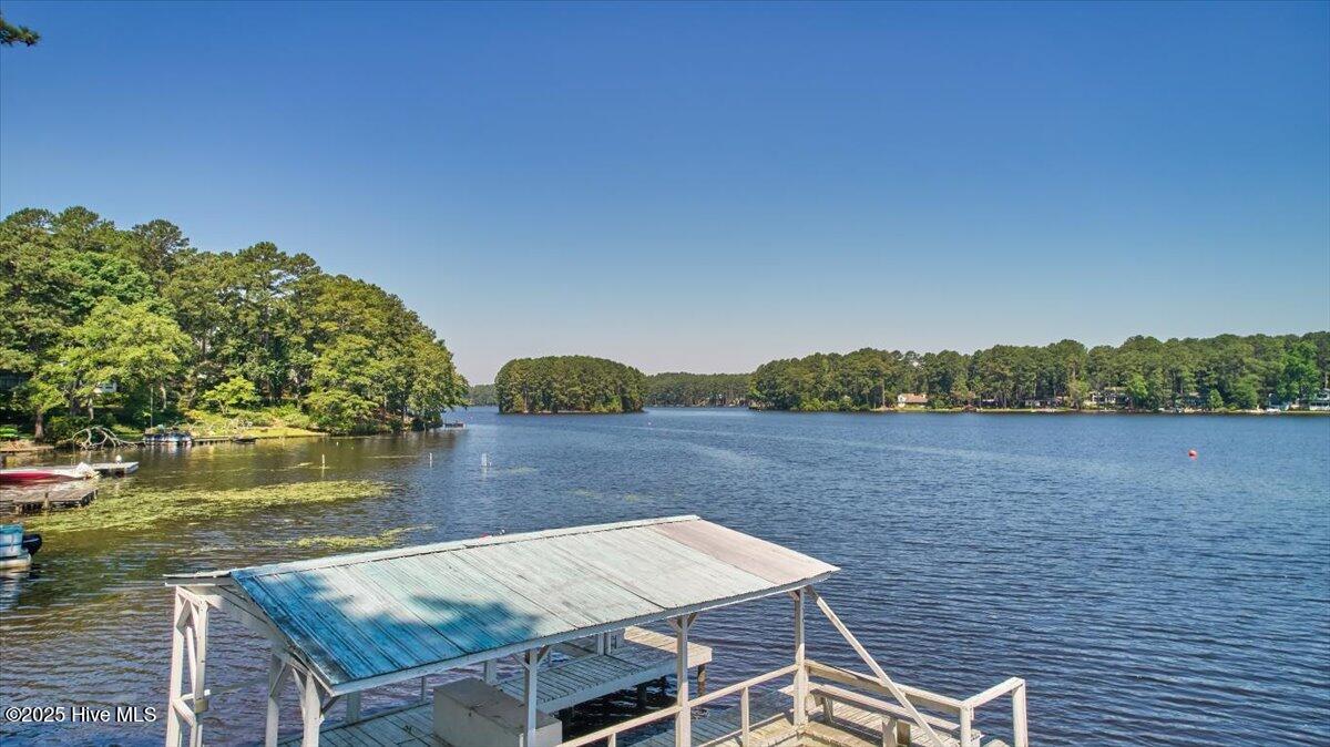 Whispering Pines, North Carolina, 28327, United States, 2 Bedrooms Bedrooms, ,2 BathroomsBathrooms,Residential,For Sale,1997179