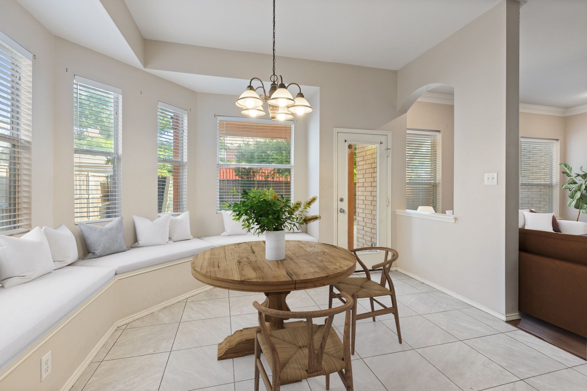 Frisco, Texas, 75035, United States, 5 Bedrooms Bedrooms, ,4 BathroomsBathrooms,Residential,For Sale,1977437