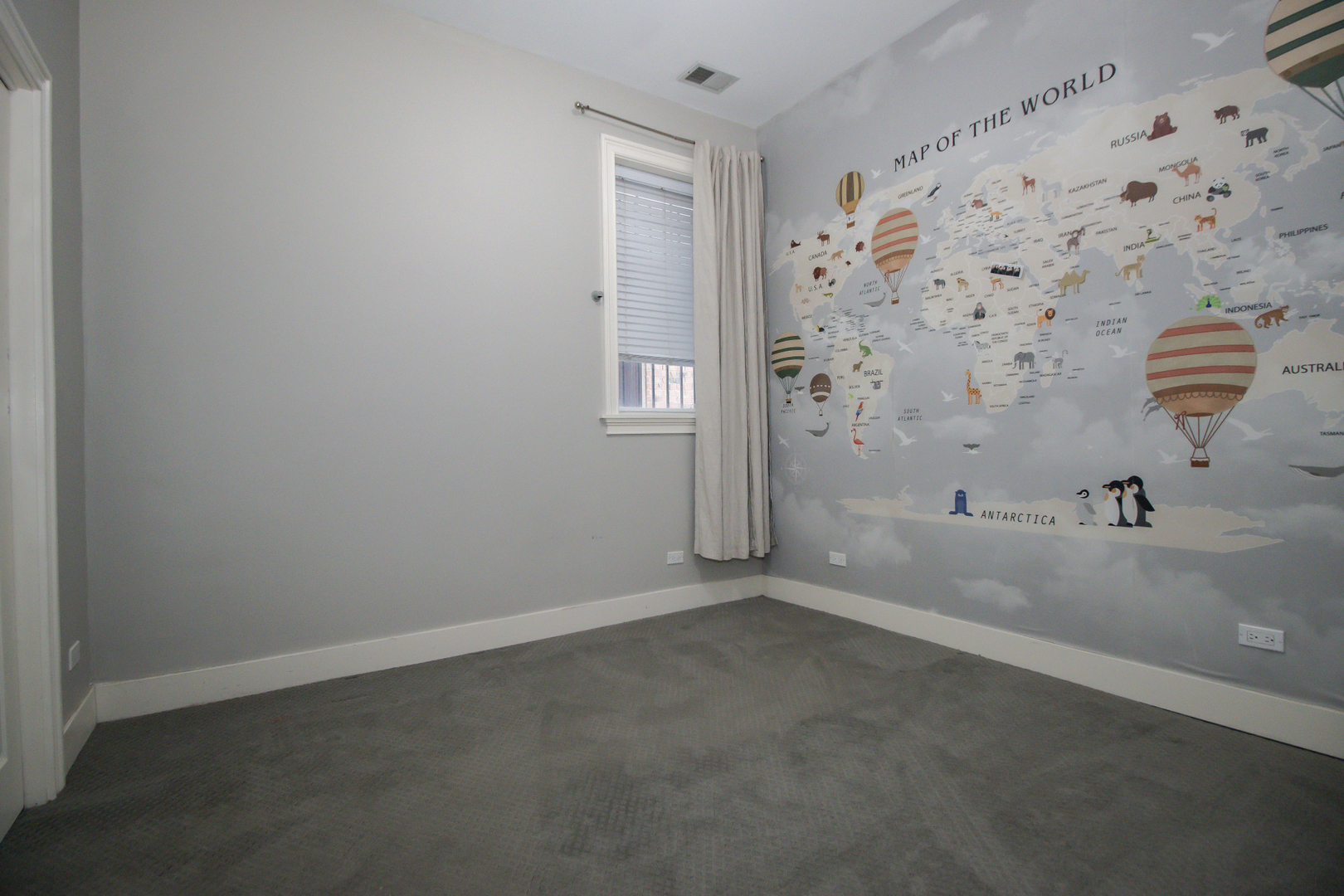 Chicago, Illinois, 60610, United States, 3 Bedrooms Bedrooms, ,3 BathroomsBathrooms,Residential,For Sale,1977363