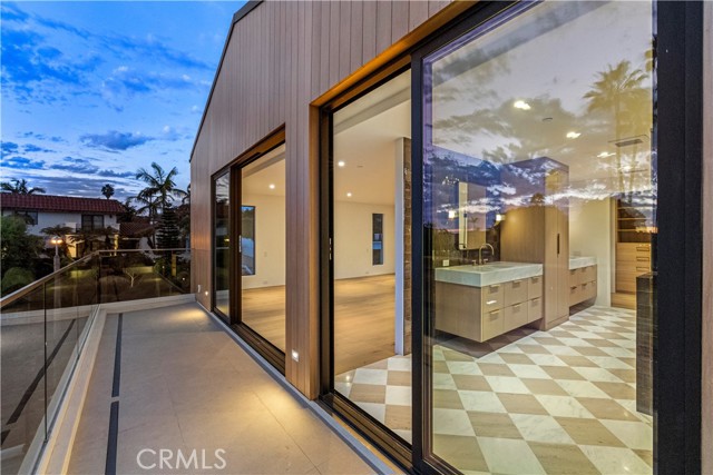 San Clemente, California, 92672, United States, 4 Bedrooms Bedrooms, ,4 BathroomsBathrooms,Residential,For Sale,1975978