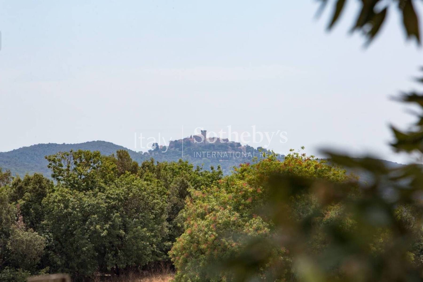  Tuscan farmhouse with outbuilding to restore - 物件實景