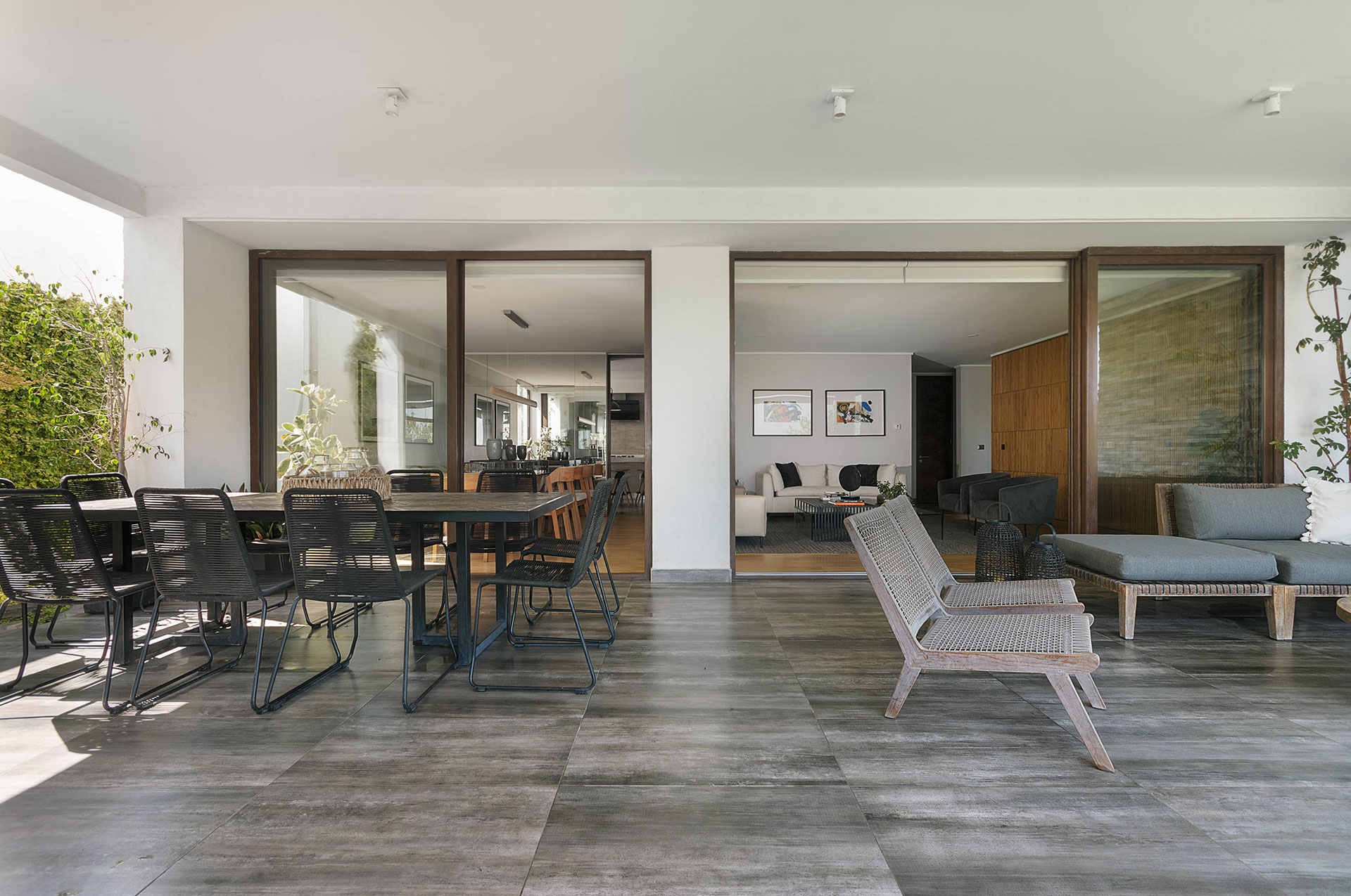  Modern Mediterranean-style house in a gated community - 物件實景