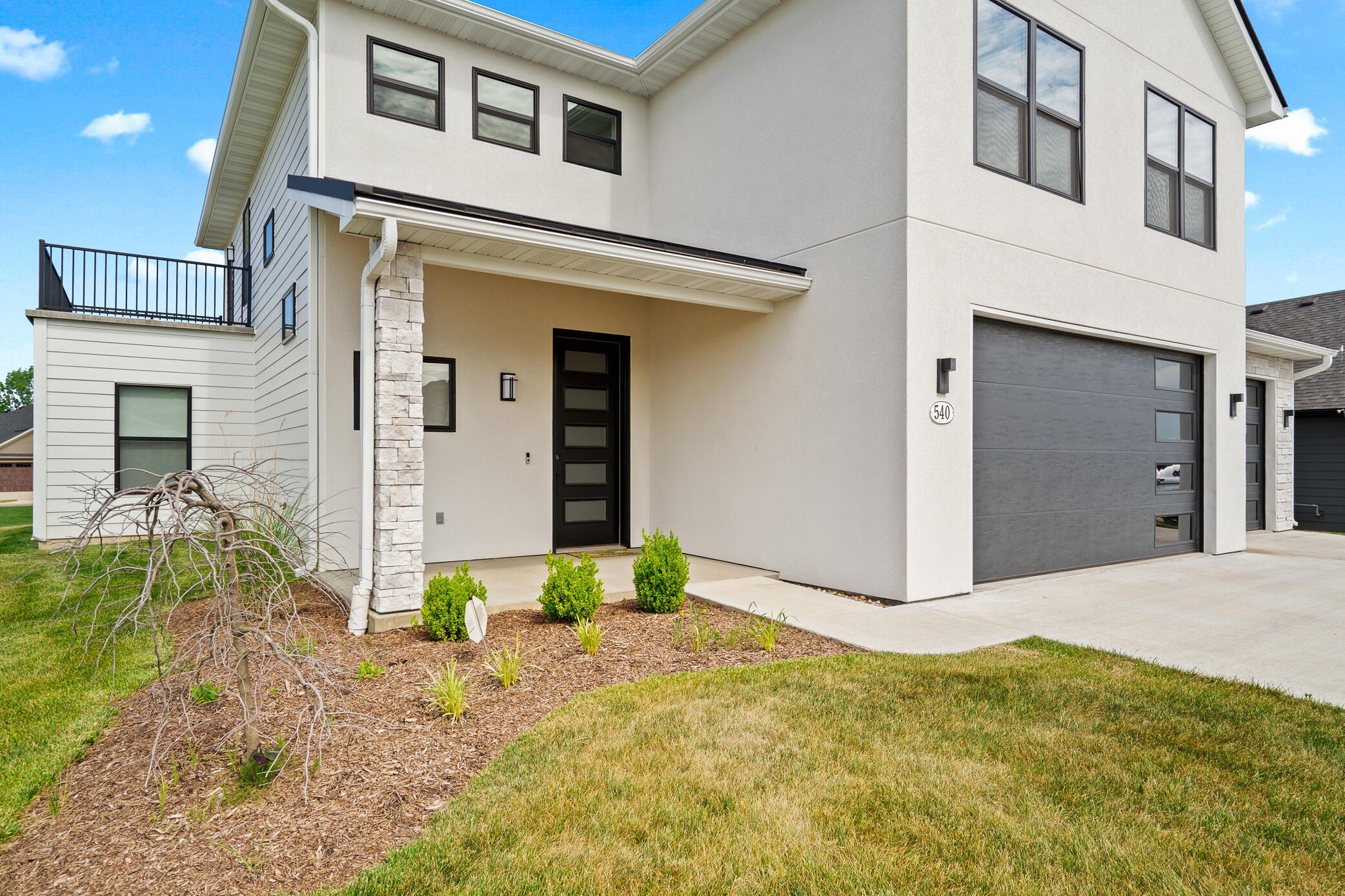 COLUMBIA, Missouri, 65203, United States, 3 Bedrooms Bedrooms, ,3 BathroomsBathrooms,Residential,For Sale,1870276