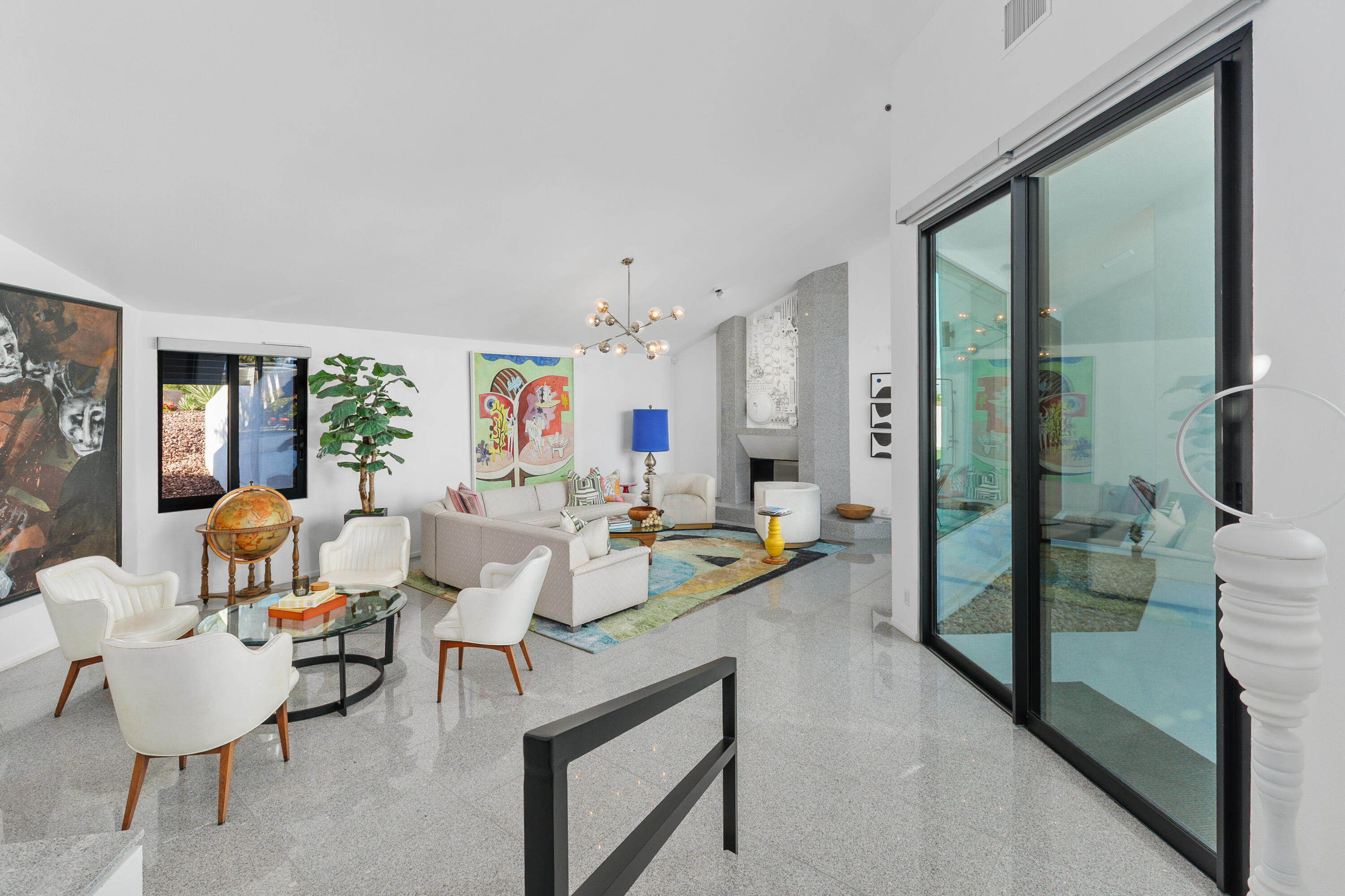 Palm Desert, California, 92260, United States, 2 Bedrooms Bedrooms, ,2 BathroomsBathrooms,Residential,For Sale,2003348