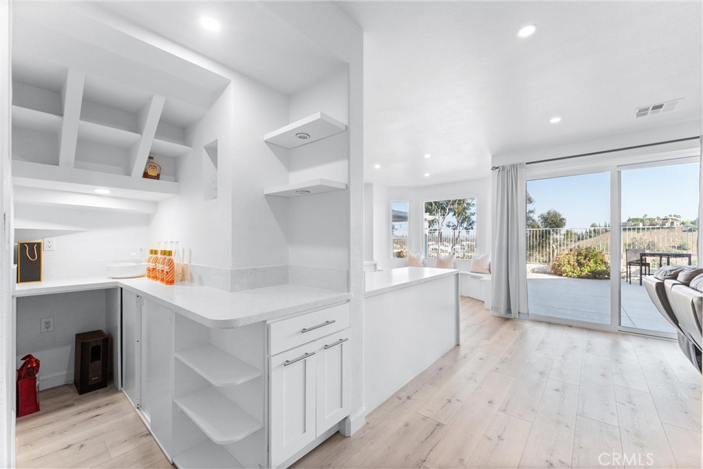 Laguna Hills, California, 92653, United States, 4 Bedrooms Bedrooms, ,3 BathroomsBathrooms,Residential,For Sale,1987832