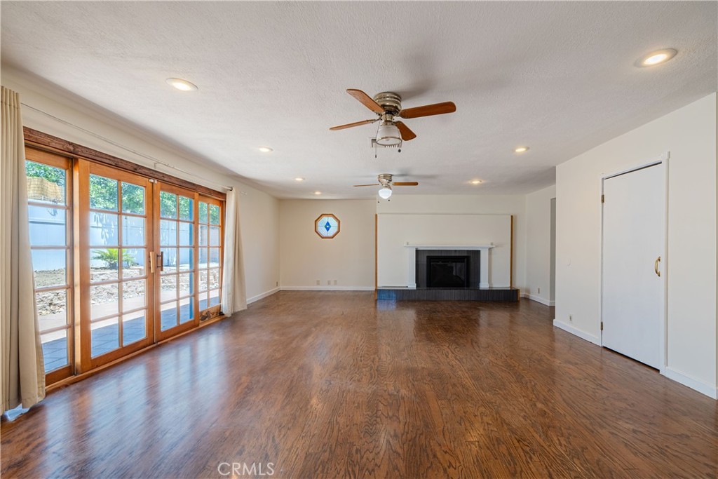 Azusa, California, 91702, United States, 3 Bedrooms Bedrooms, ,2 BathroomsBathrooms,Residential,For Sale,1902994