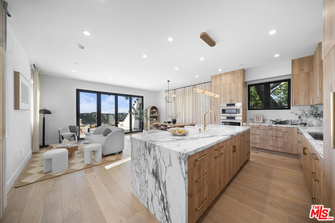 Los Angeles, California, 90065, United States, 3 Bedrooms Bedrooms, ,3 BathroomsBathrooms,Residential,For Sale,1939626