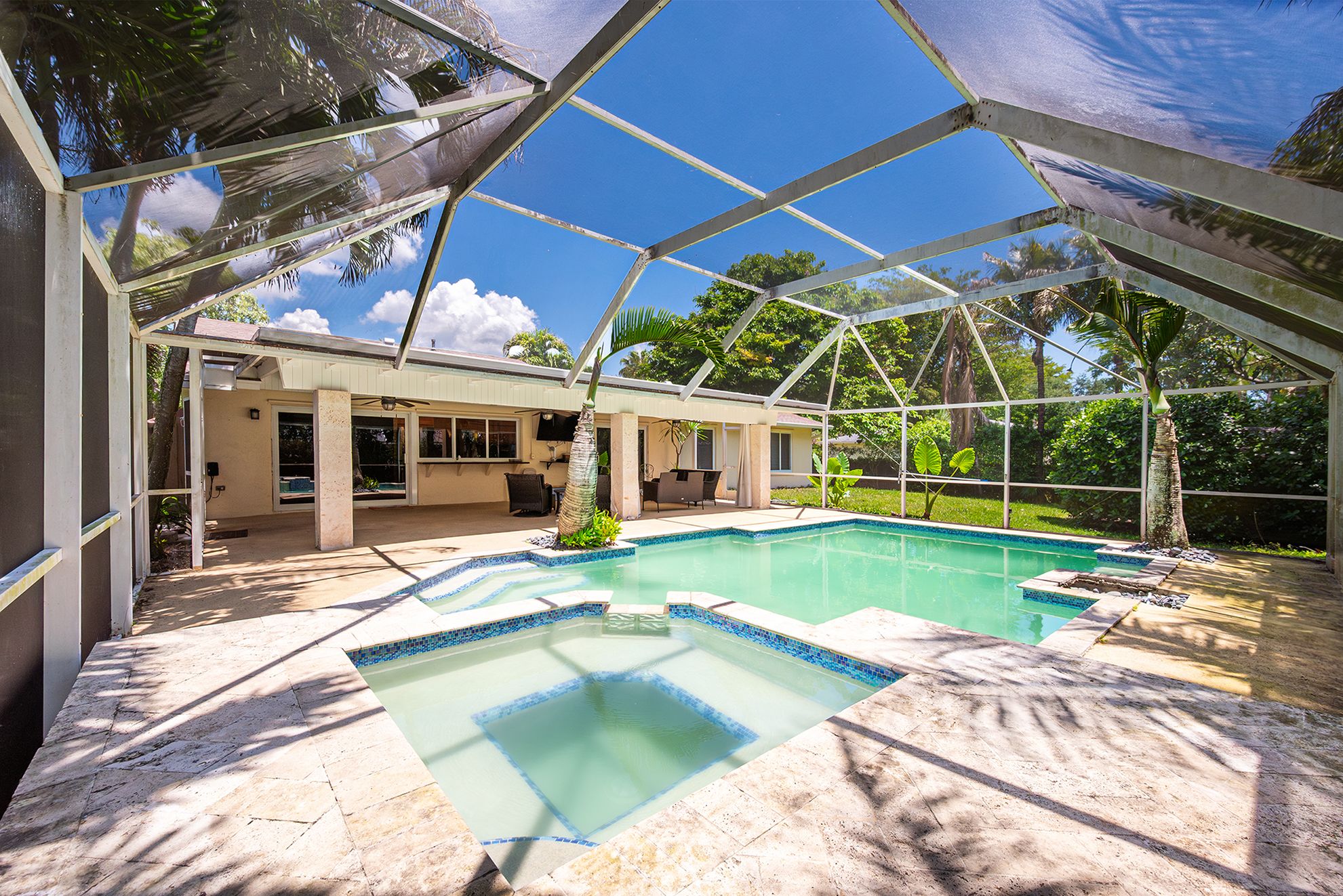  8480 SW 180th St, Palmetto Bay, FL, 33157 - 物件實景