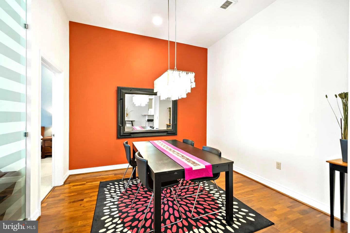 Philadelphia, Pennsylvania, 19103, United States, 2 Bedrooms Bedrooms, ,2 BathroomsBathrooms,Residential,For Sale,1901854