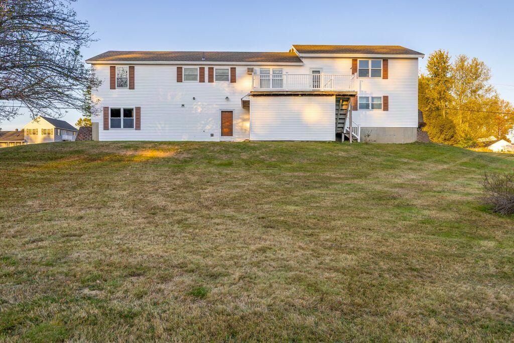 Saco, Maine, 04072, United States, ,2 BathroomsBathrooms,Residential,For Sale,1962382