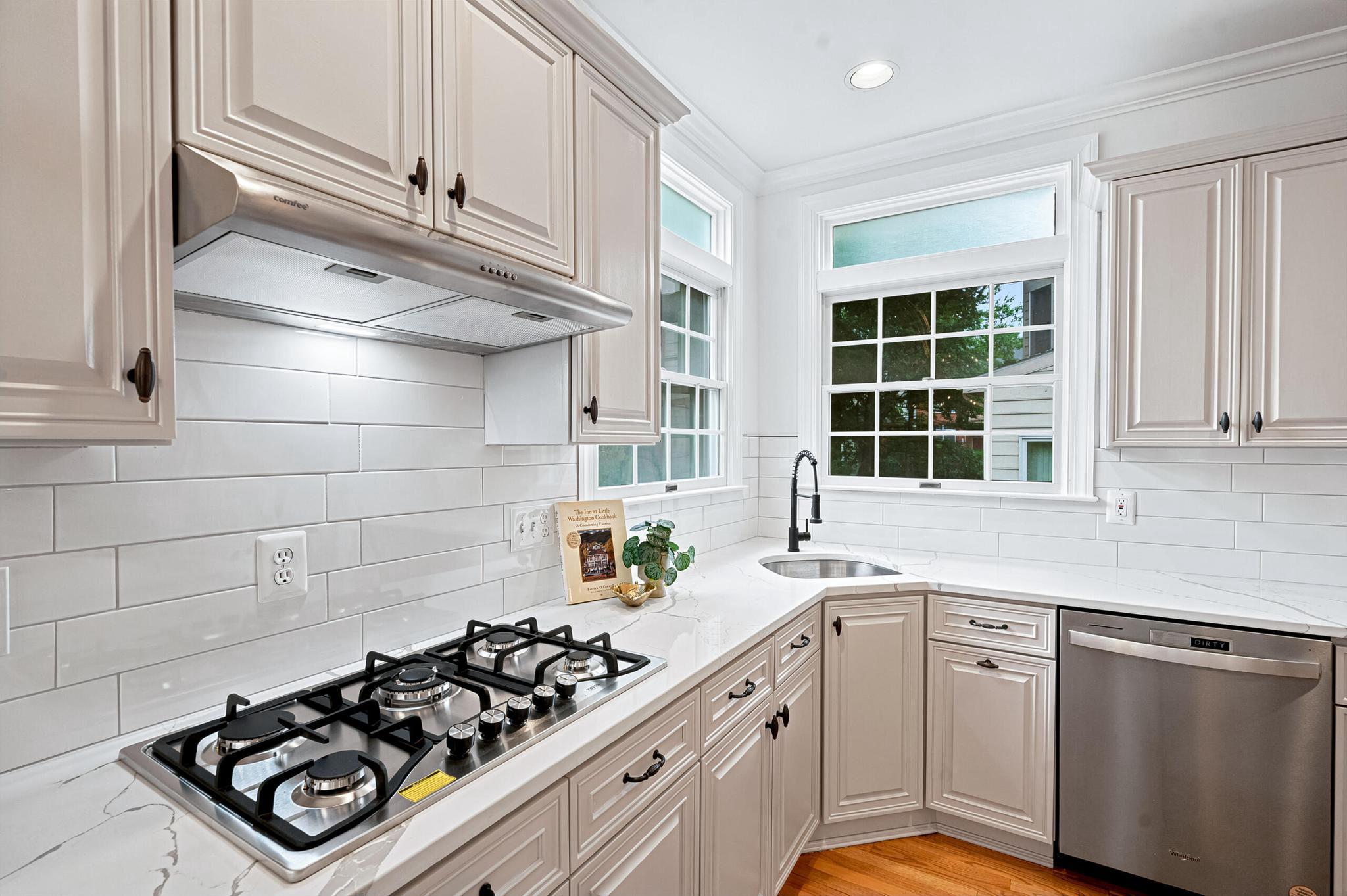  3009 Windy Knoll Court, Rockville, MD, 20850 - 物件實景