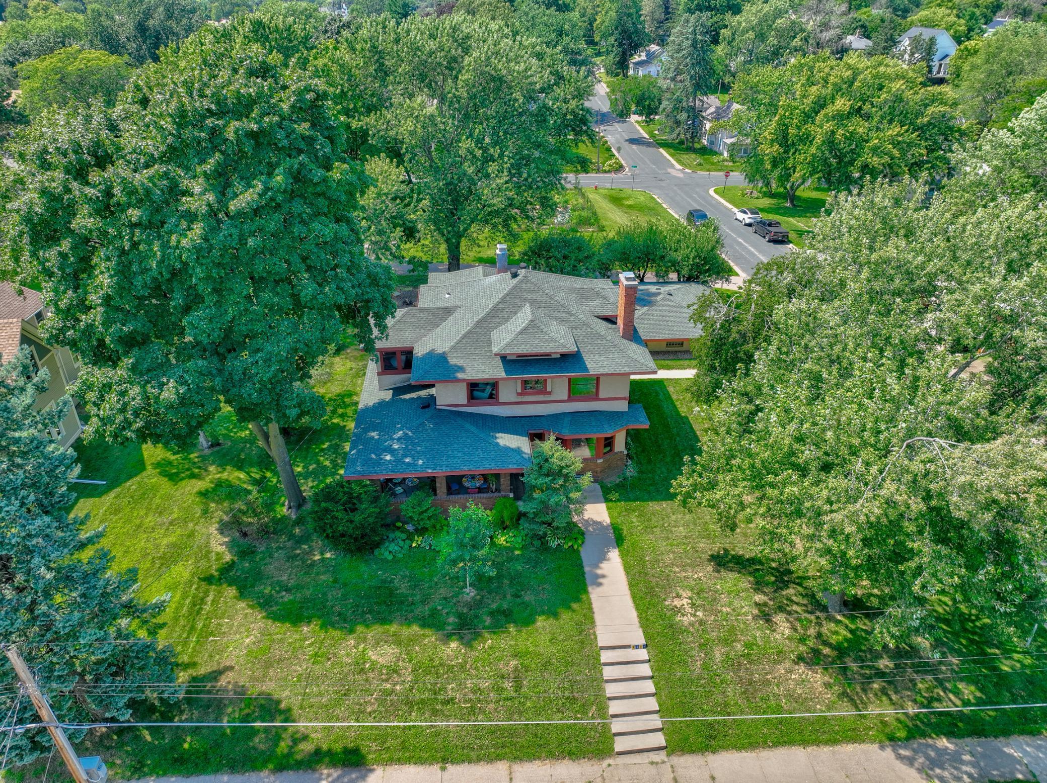 Stillwater, Minnesota, 55082, United States, 4 Bedrooms Bedrooms, ,2 BathroomsBathrooms,Residential,For Sale,1916942
