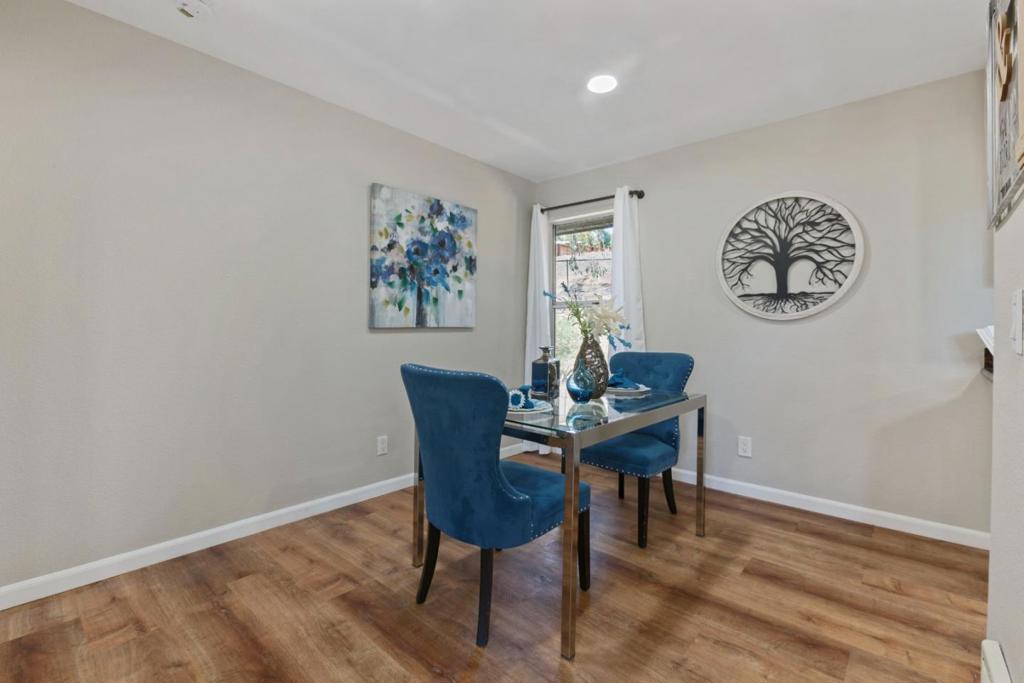 Hayward, California, 94544, United States, 2 Bedrooms Bedrooms, ,2 BathroomsBathrooms,Residential,For Sale,1983988