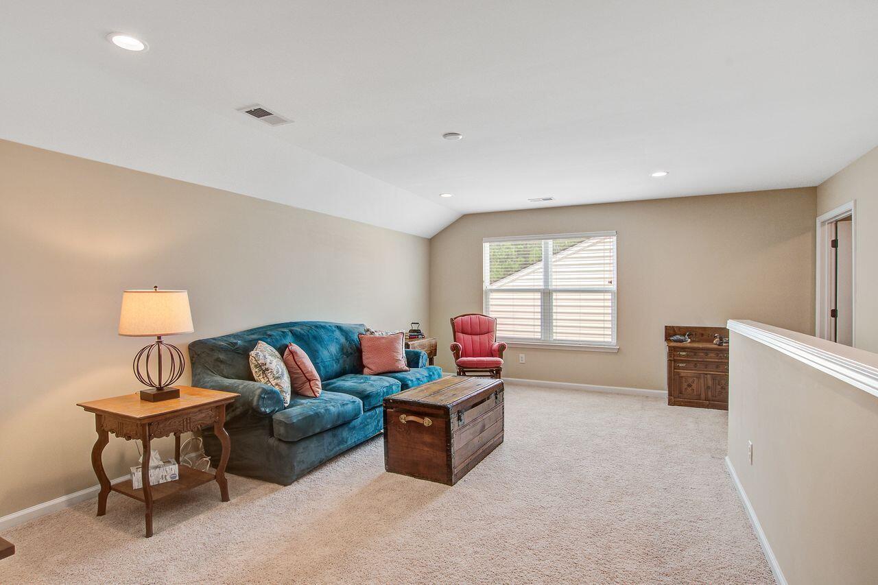Summerville, South Carolina, 29483, United States, 3 Bedrooms Bedrooms, ,3 BathroomsBathrooms,Residential,For Sale,1907544
