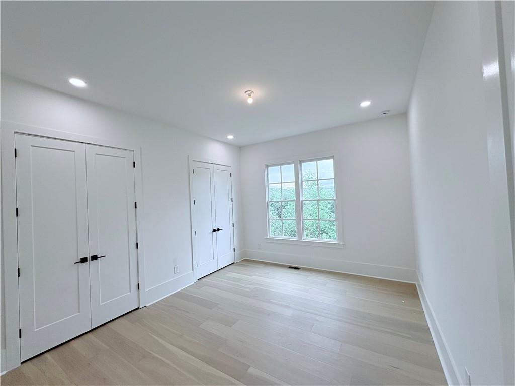 Suwanee, Georgia, 30024, United States, 6 Bedrooms Bedrooms, ,7 BathroomsBathrooms,Residential,For Sale,1795311