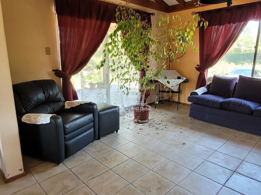 Pirque, Chile, 3 Bedrooms Bedrooms, ,2 BathroomsBathrooms,Residential,For Sale,1856202