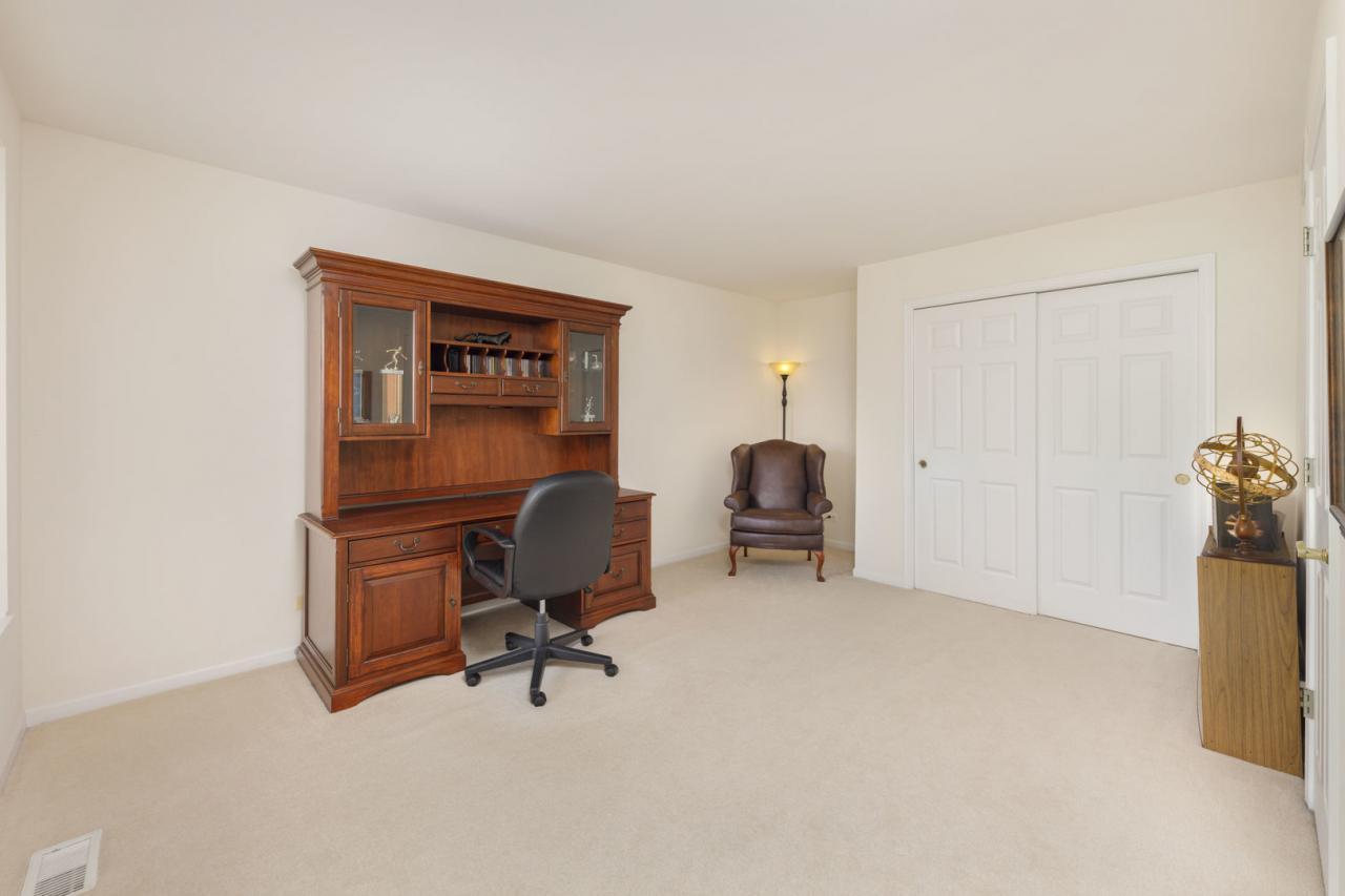 2353 Woodglen Drive, Aurora, Illinois, 60502, United States, 3 Bedrooms Bedrooms, ,3 BathroomsBathrooms,Residential,For Sale,2353 Woodglen Drive,1682401