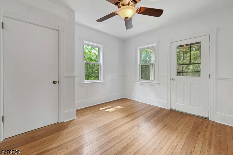 Peapack Gladstone Boro, New Jersey, 07977, United States, 4 Bedrooms Bedrooms, ,3 BathroomsBathrooms,Residential,For Sale,1990359