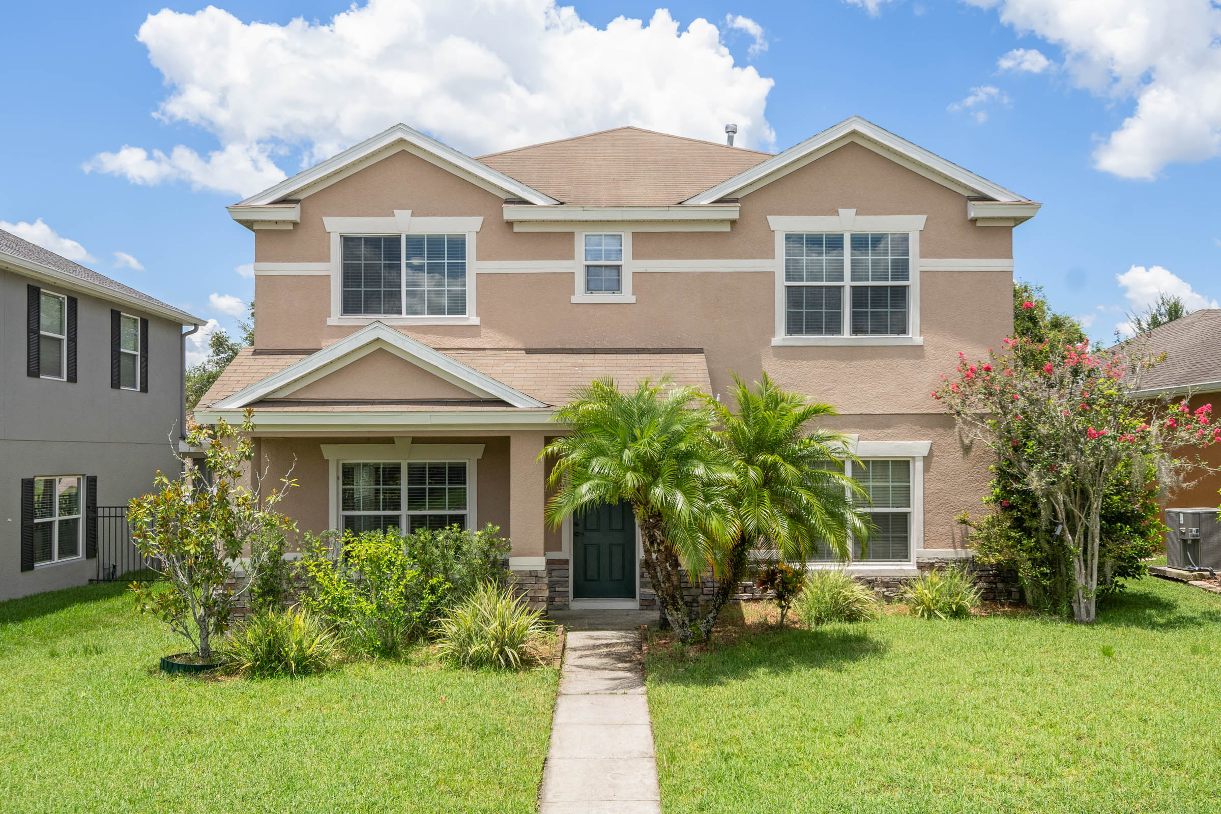 Winter Garden, Florida, 34787, United States, 5 Bedrooms Bedrooms, ,3 BathroomsBathrooms,Residential,For Sale,1935885
