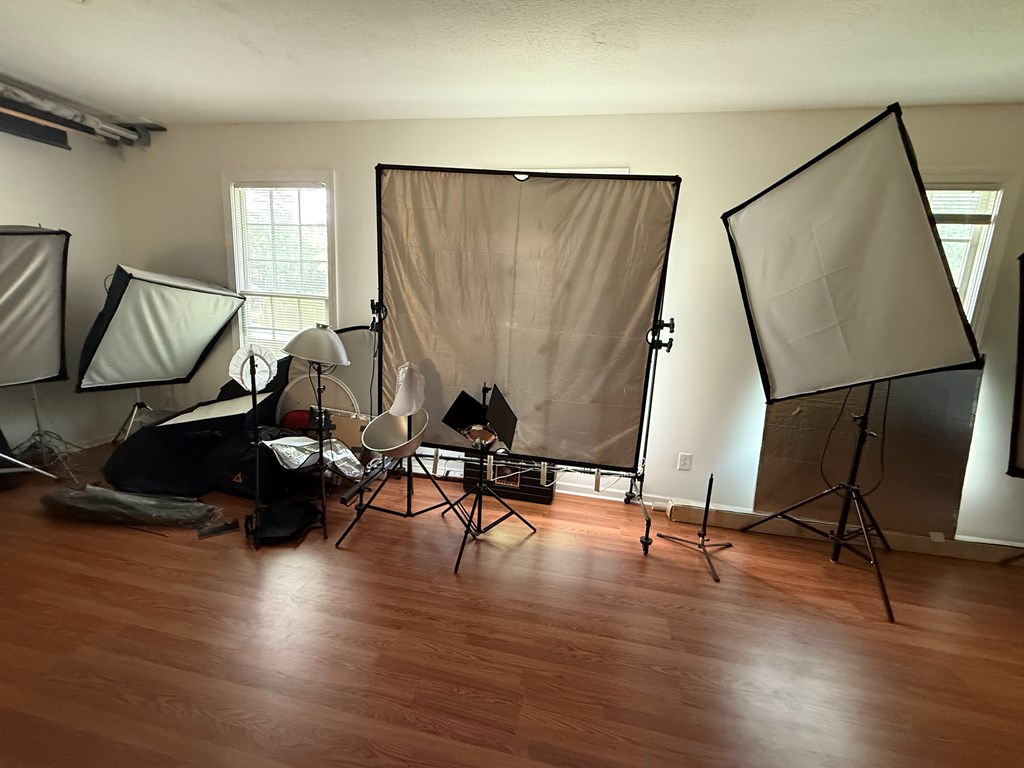 Americus, Georgia, 31719, United States, 4 Bedrooms Bedrooms, ,3 BathroomsBathrooms,Residential,For Sale,1982265