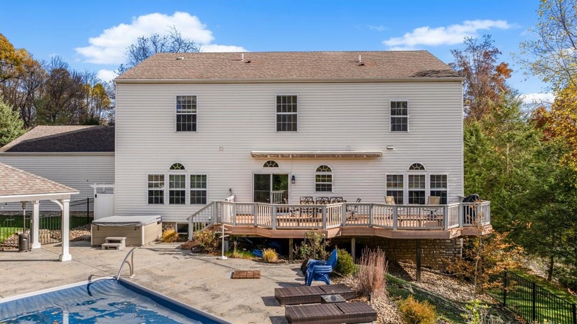 Pine Twp, Pennsylvania, 16046, United States, 5 Bedrooms Bedrooms, ,6 BathroomsBathrooms,Residential,For Sale,1989507