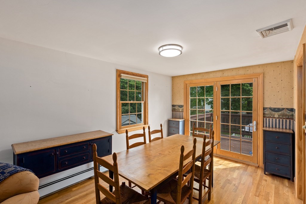 Brockton, Massachusetts, 02301, United States, 3 Bedrooms Bedrooms, ,2 BathroomsBathrooms,Residential,For Sale,1920767