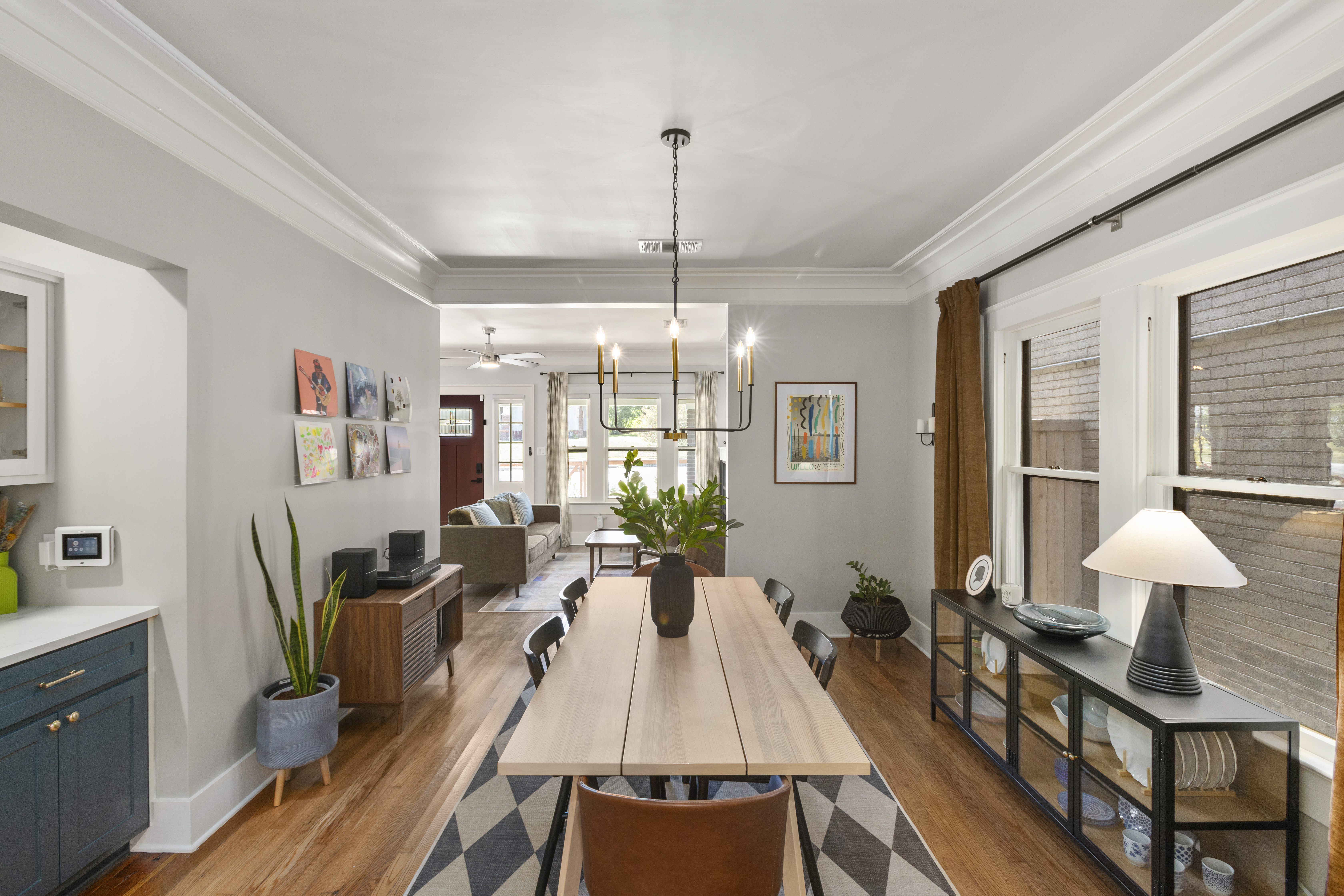  Classic Beacon Hill Character with Modern Comforts - 物件實景
