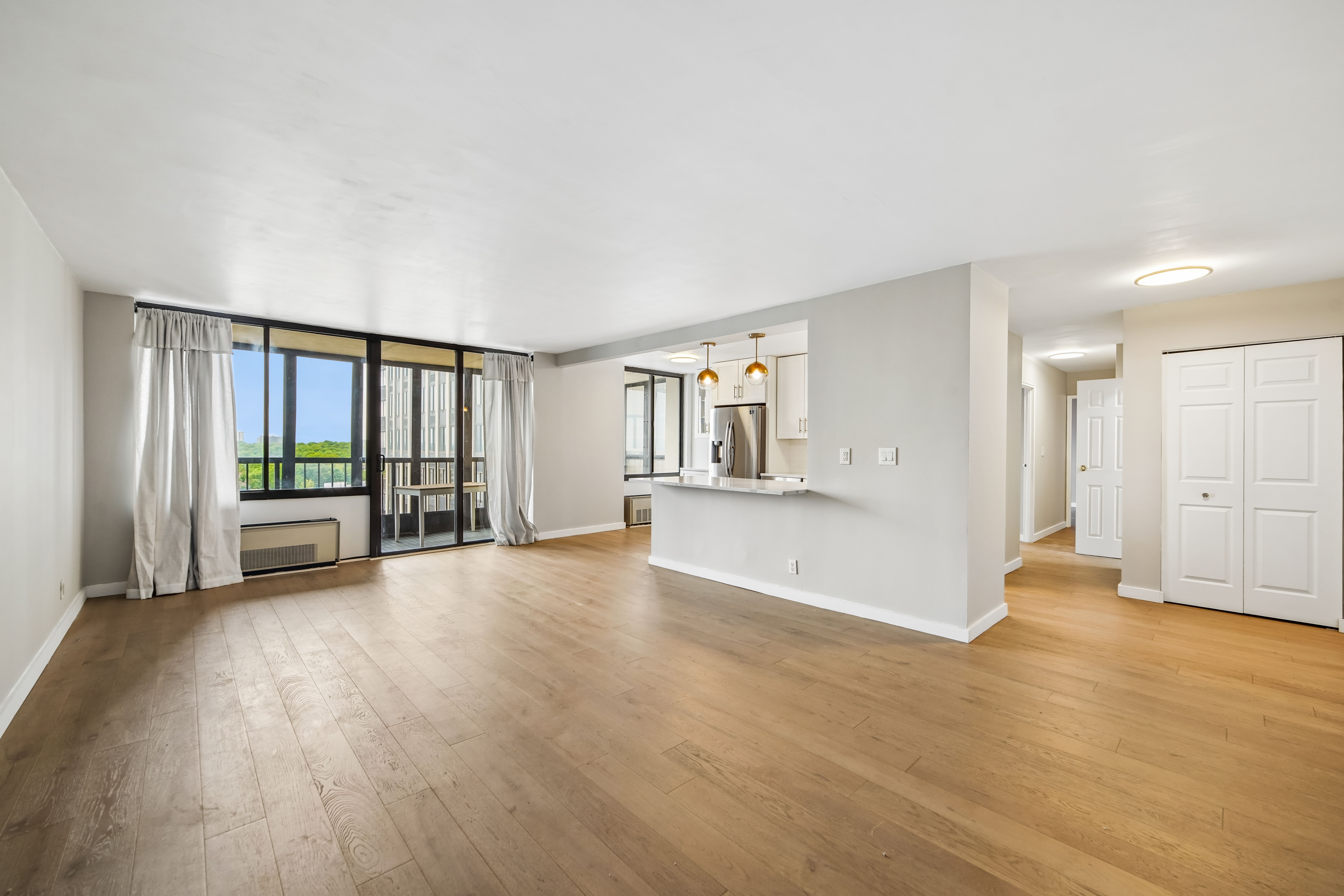  300 Winston Drive, Cliffside Park, NJ 07010 - 物件實景