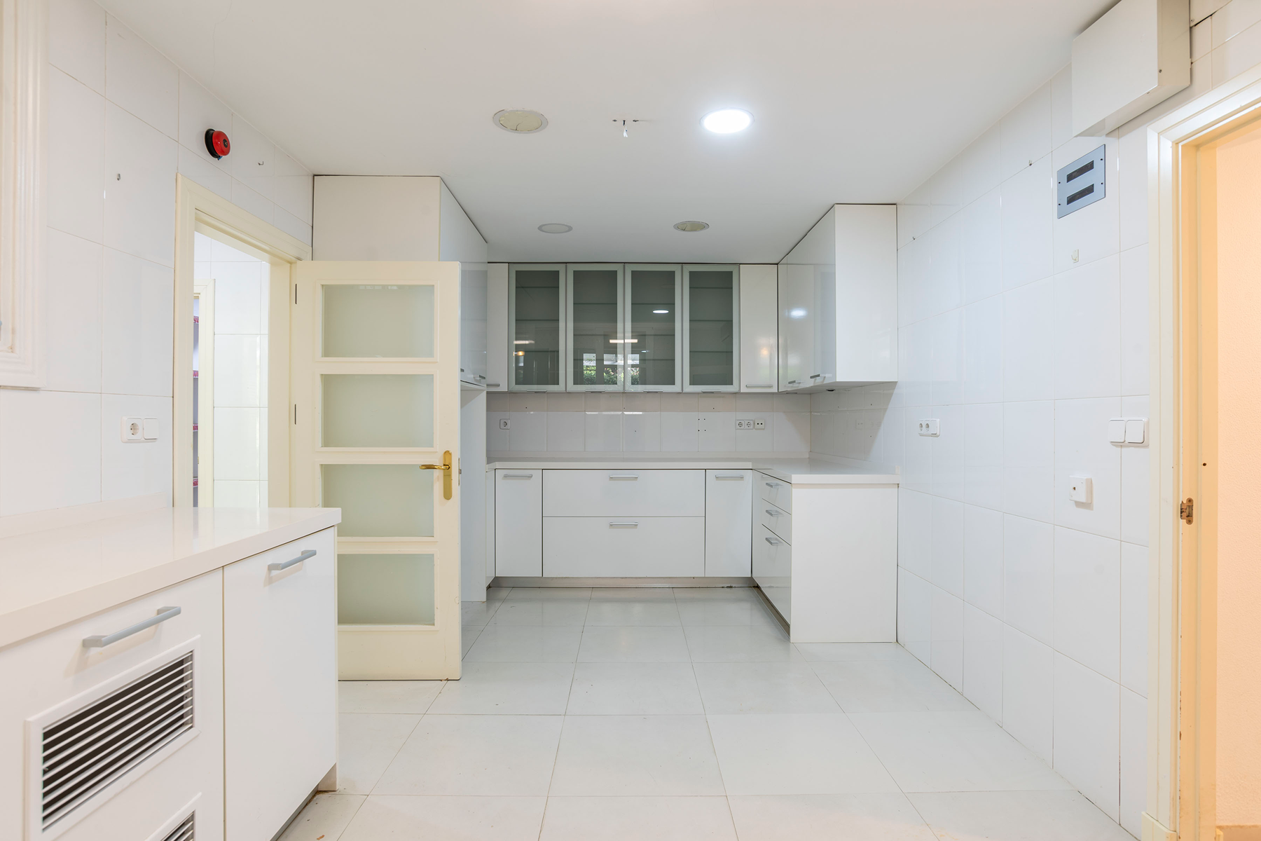  A residence with extraordinary transformation potential in La Florida - 物件實景