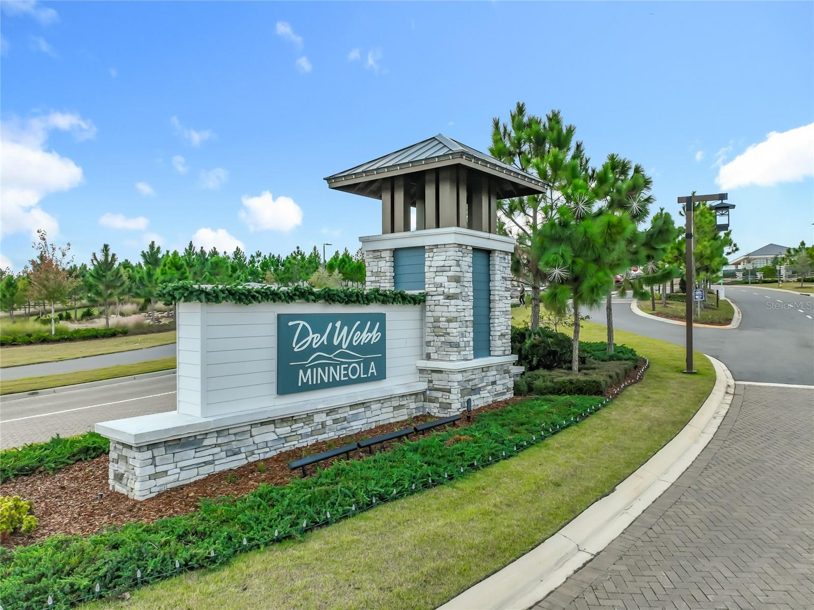 MINNEOLA, Florida, 34715, United States, 3 Bedrooms Bedrooms, ,2 BathroomsBathrooms,Residential,For Sale,2010433