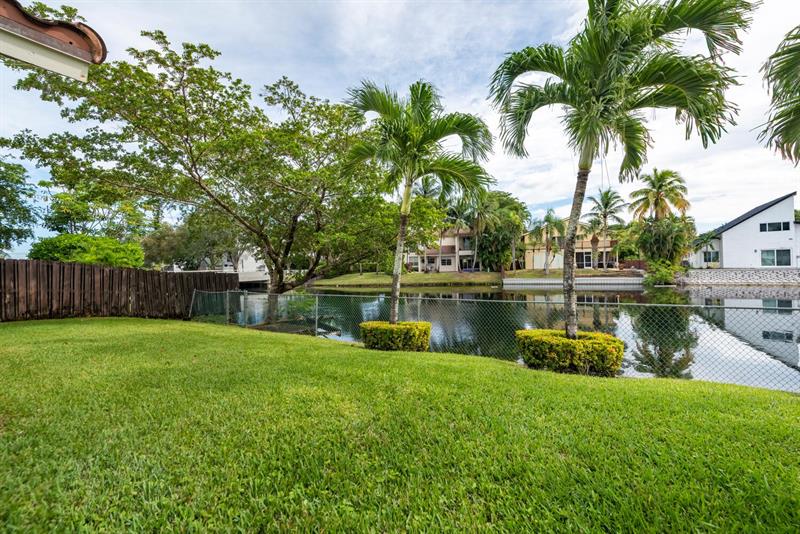 Plantation, Florida, 33324, United States, 4 Bedrooms Bedrooms, ,3 BathroomsBathrooms,Residential,For Sale,1987783