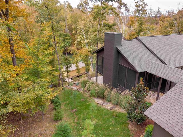 Florence, Alabama, 35630, United States, 4 Bedrooms Bedrooms, ,4 BathroomsBathrooms,Residential,For Sale,1988218