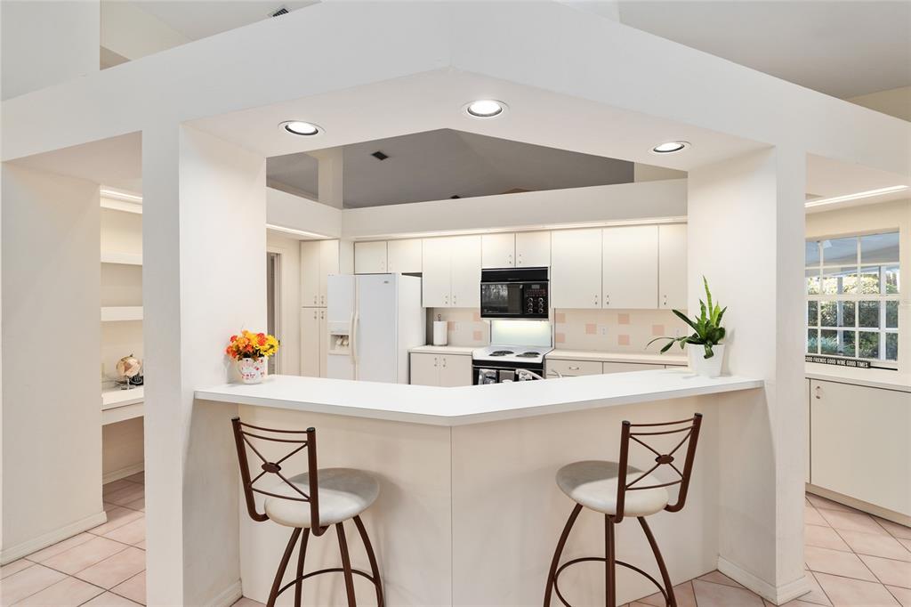 Gainesville, Florida, 32606, United States, 4 Bedrooms Bedrooms, ,3 BathroomsBathrooms,Residential,For Sale,1989601