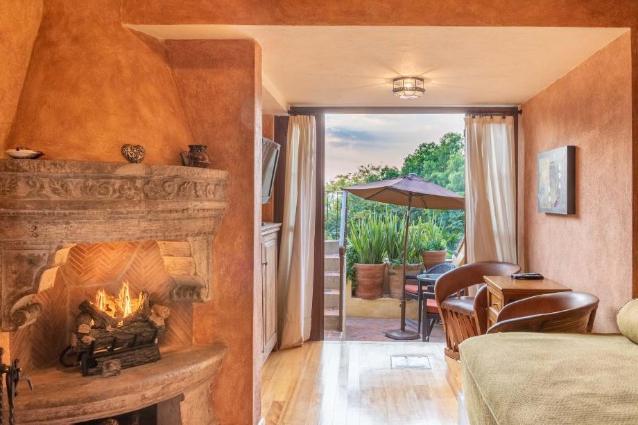 San Miguel de Allende, Guanajuato, 37700, Mexico, 7 Bedrooms Bedrooms, ,7 BathroomsBathrooms,Residential,For Sale,1995902